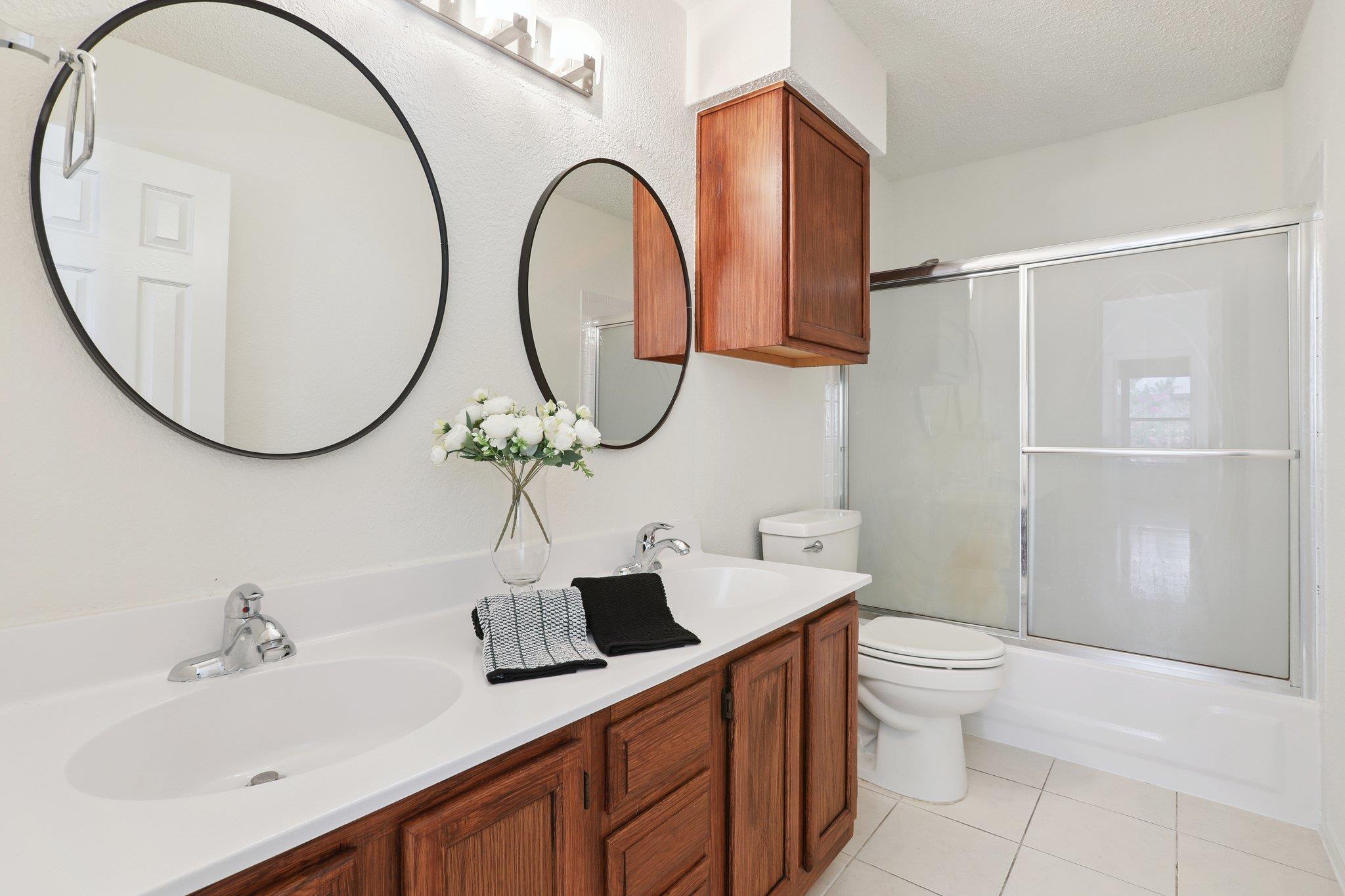 13302 Black Canyon Dr, Austin, TX 78729