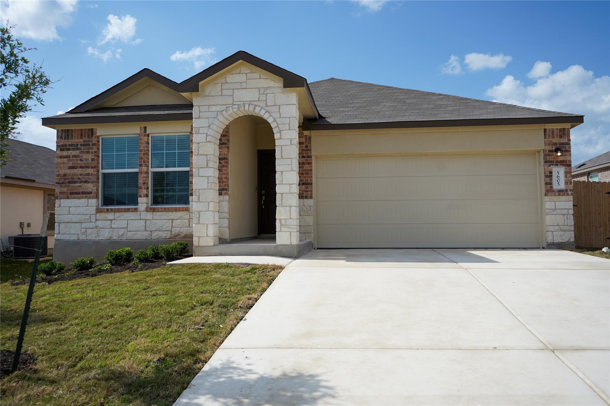 5605 BELLISSIMA Way, Round Rock, TX 78665