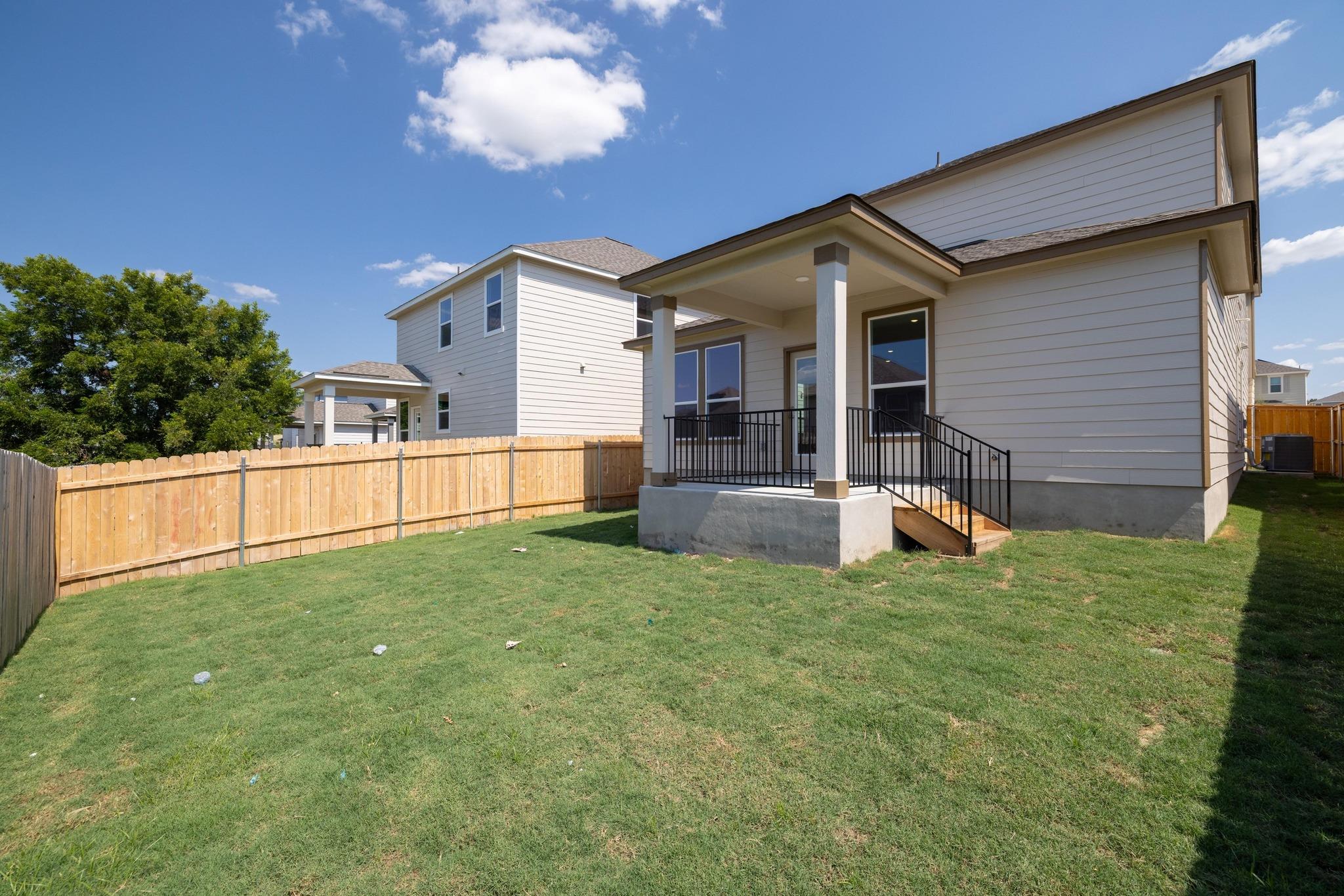 260 Feathers St, Jarrell, TX 76537