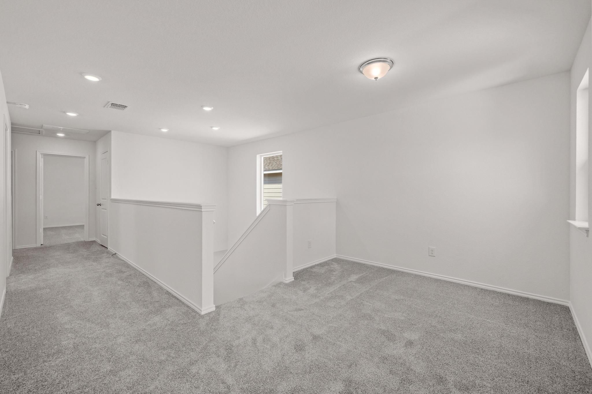 260 Feathers St, Jarrell, TX 76537