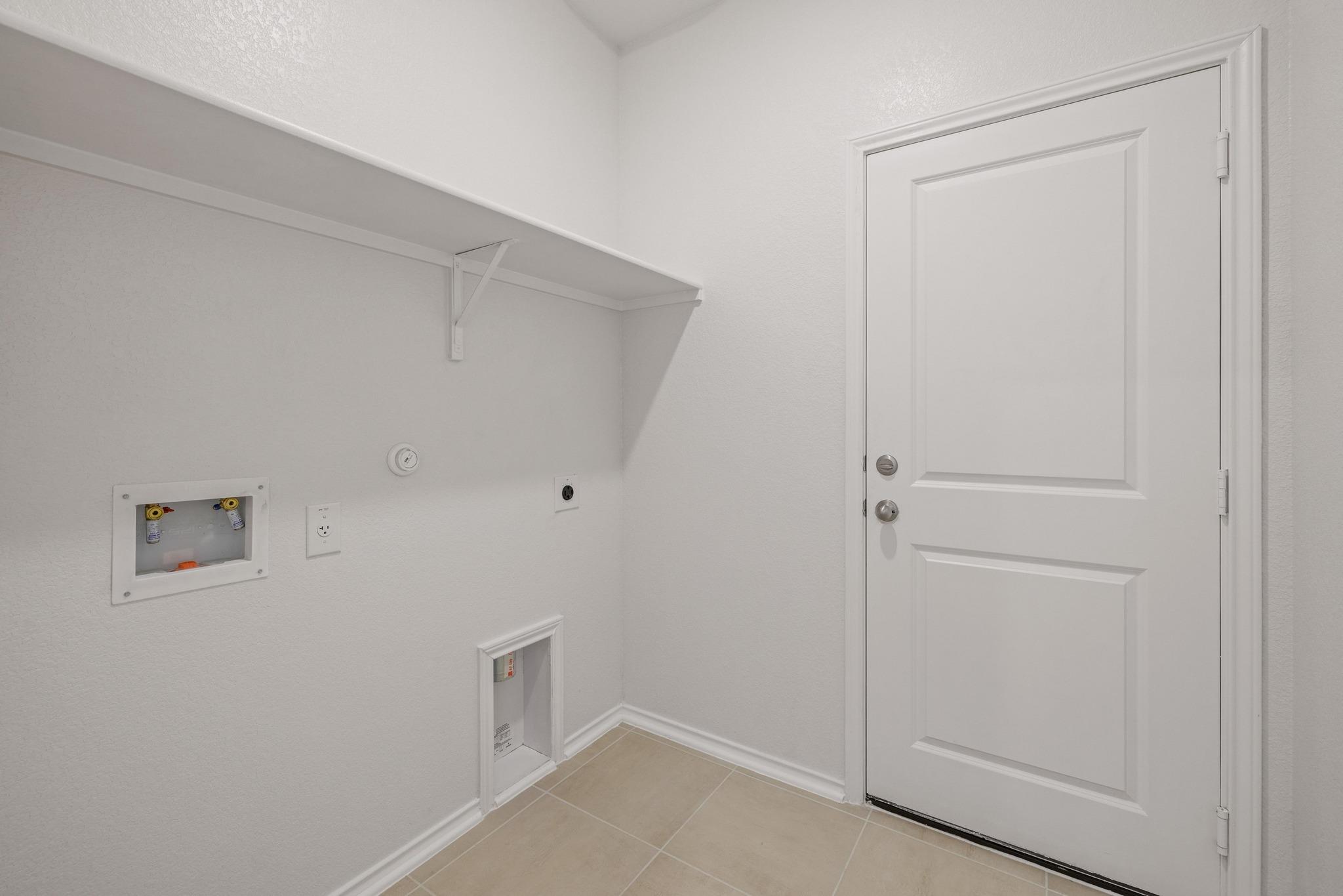 260 Feathers St, Jarrell, TX 76537
