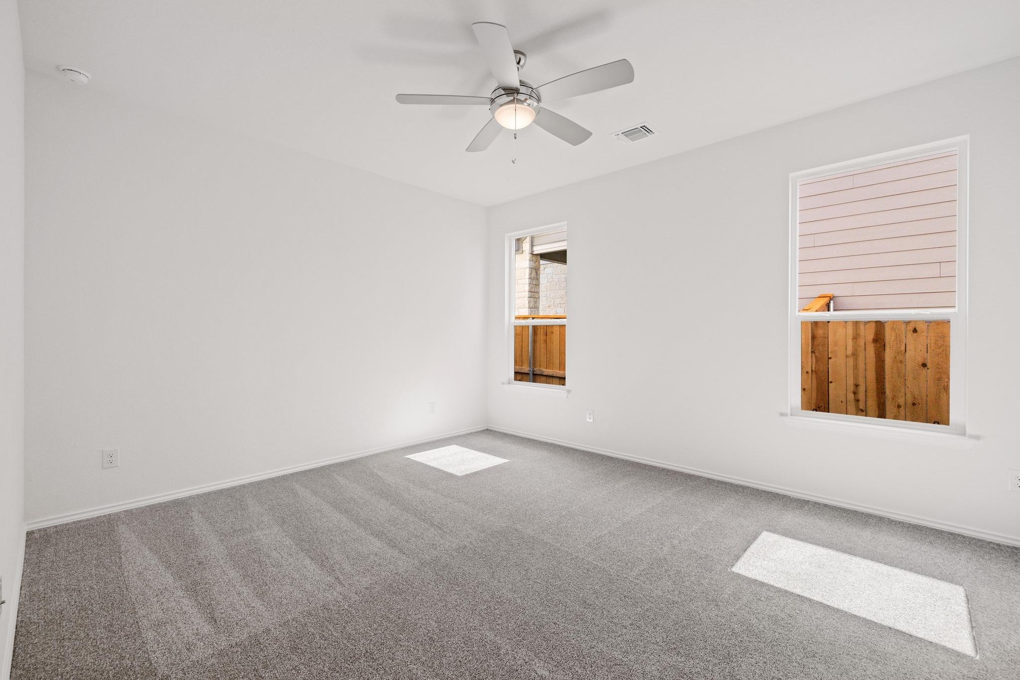260 Feathers St, Jarrell, TX 76537