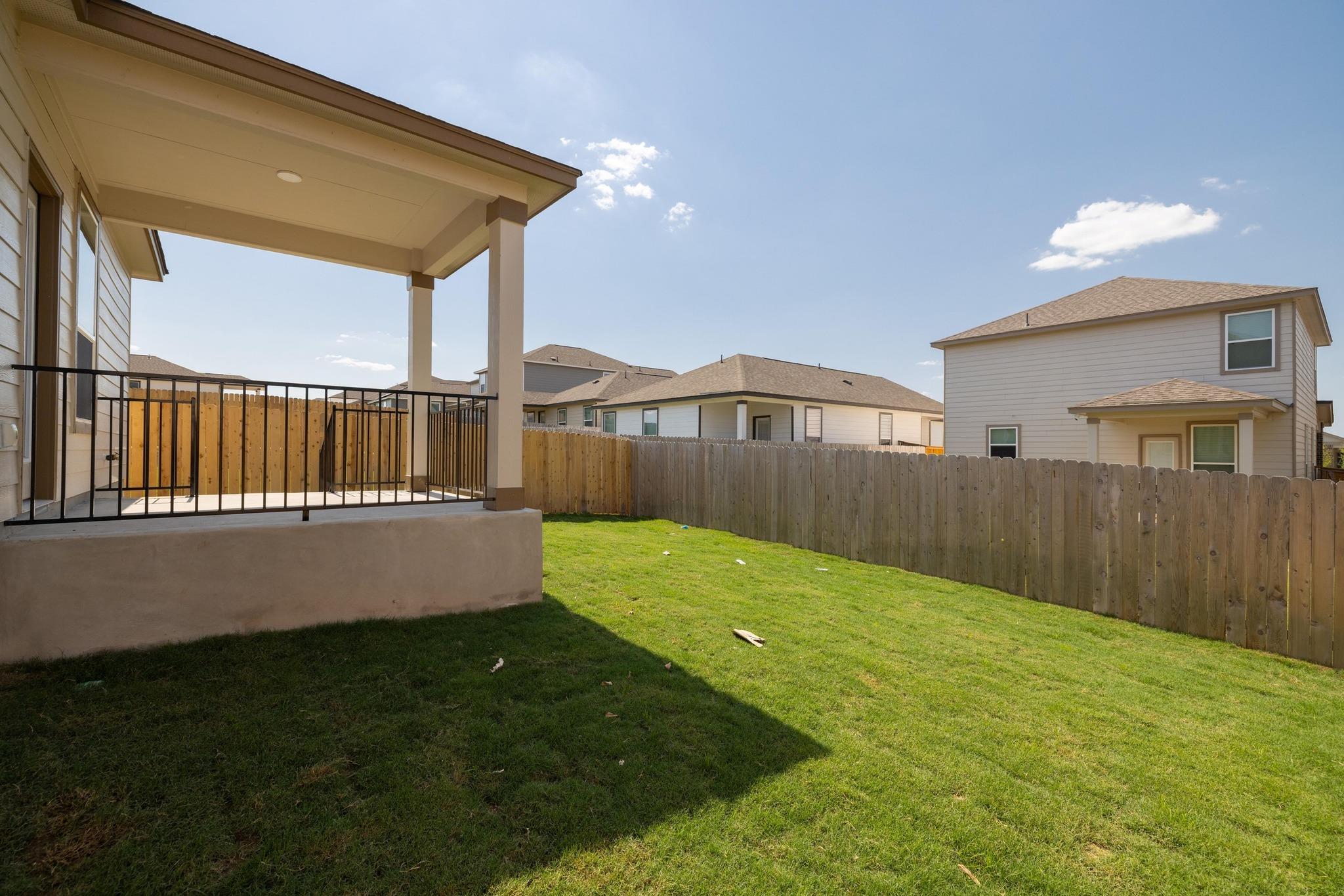 260 Feathers St, Jarrell, TX 76537