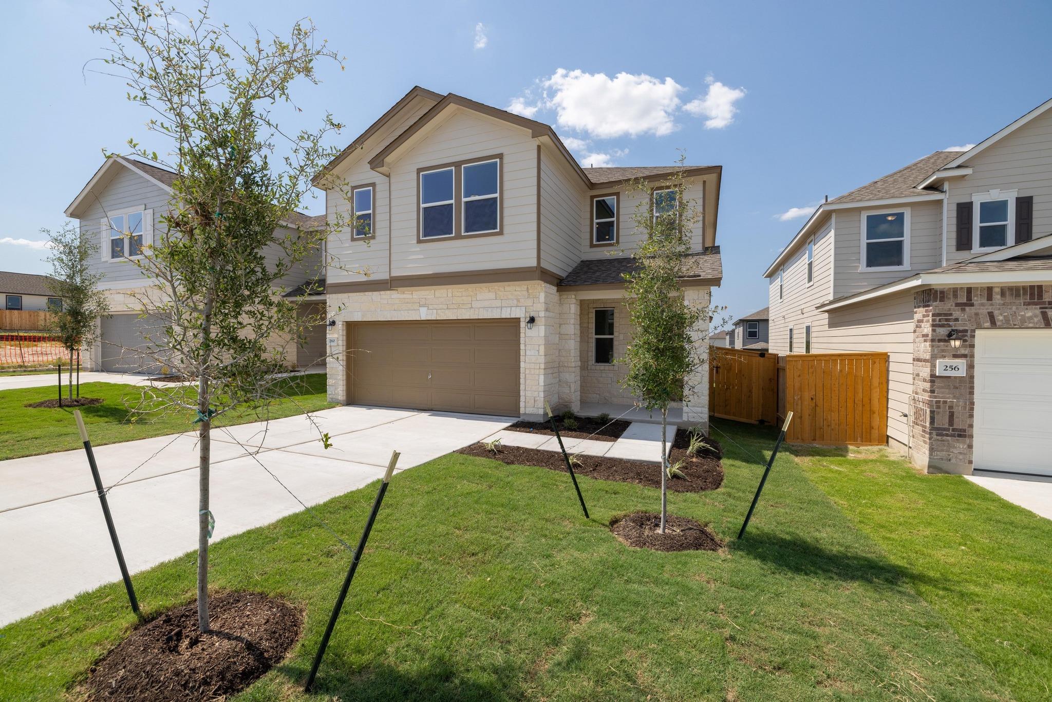 260 Feathers St, Jarrell, TX 76537