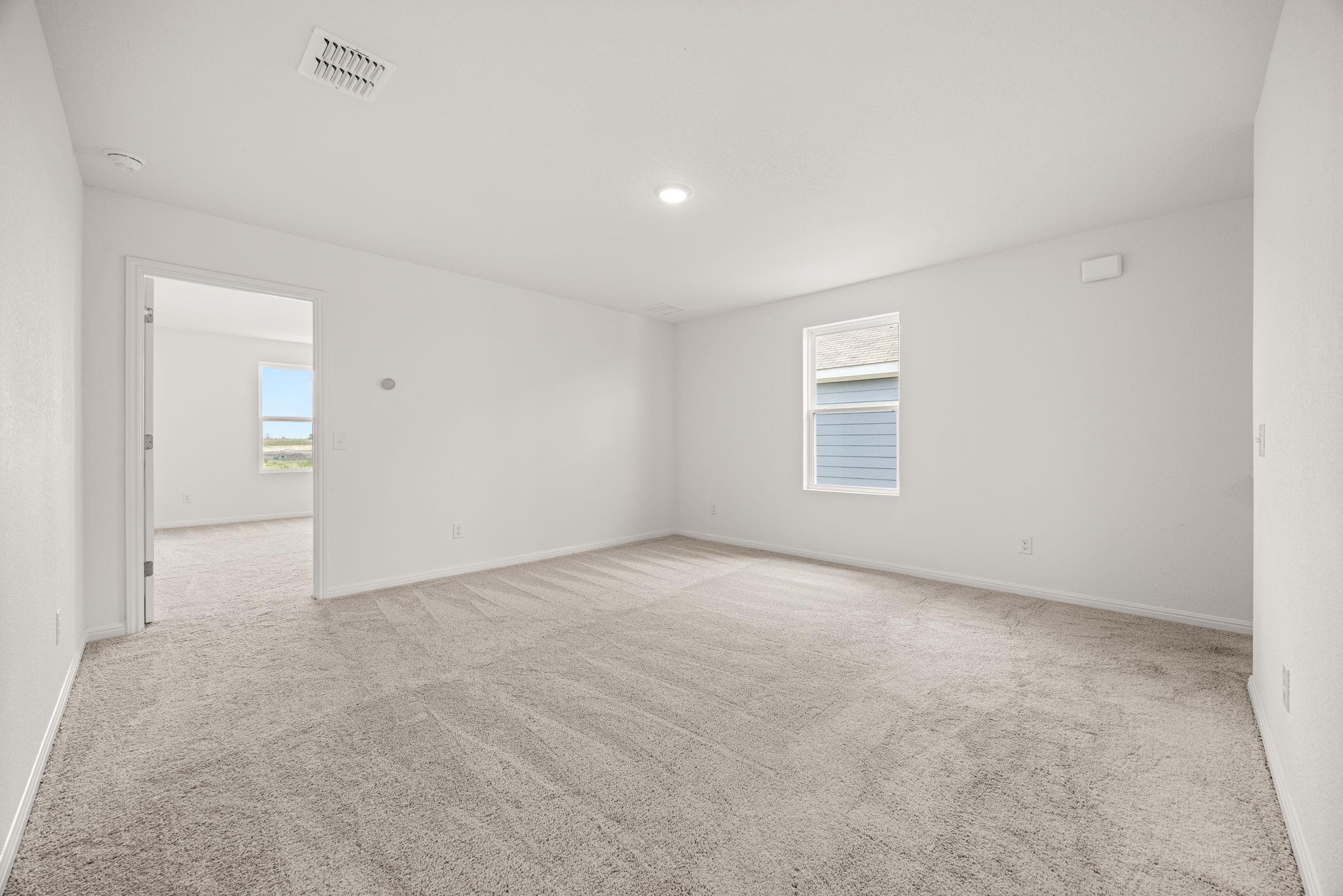 704 Gemsbok Dr, Hutto, TX 78634