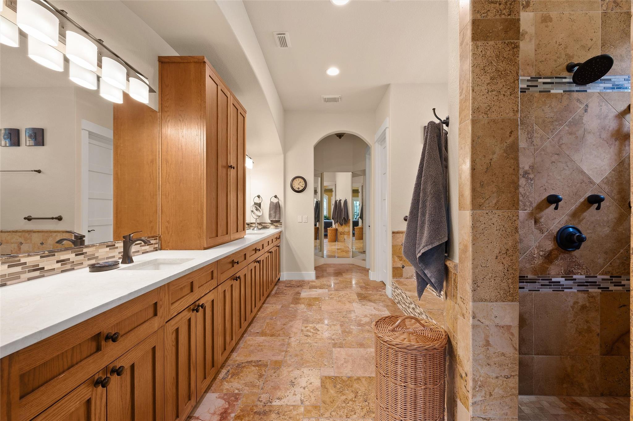 8500 Young Ln, Austin, TX 78737