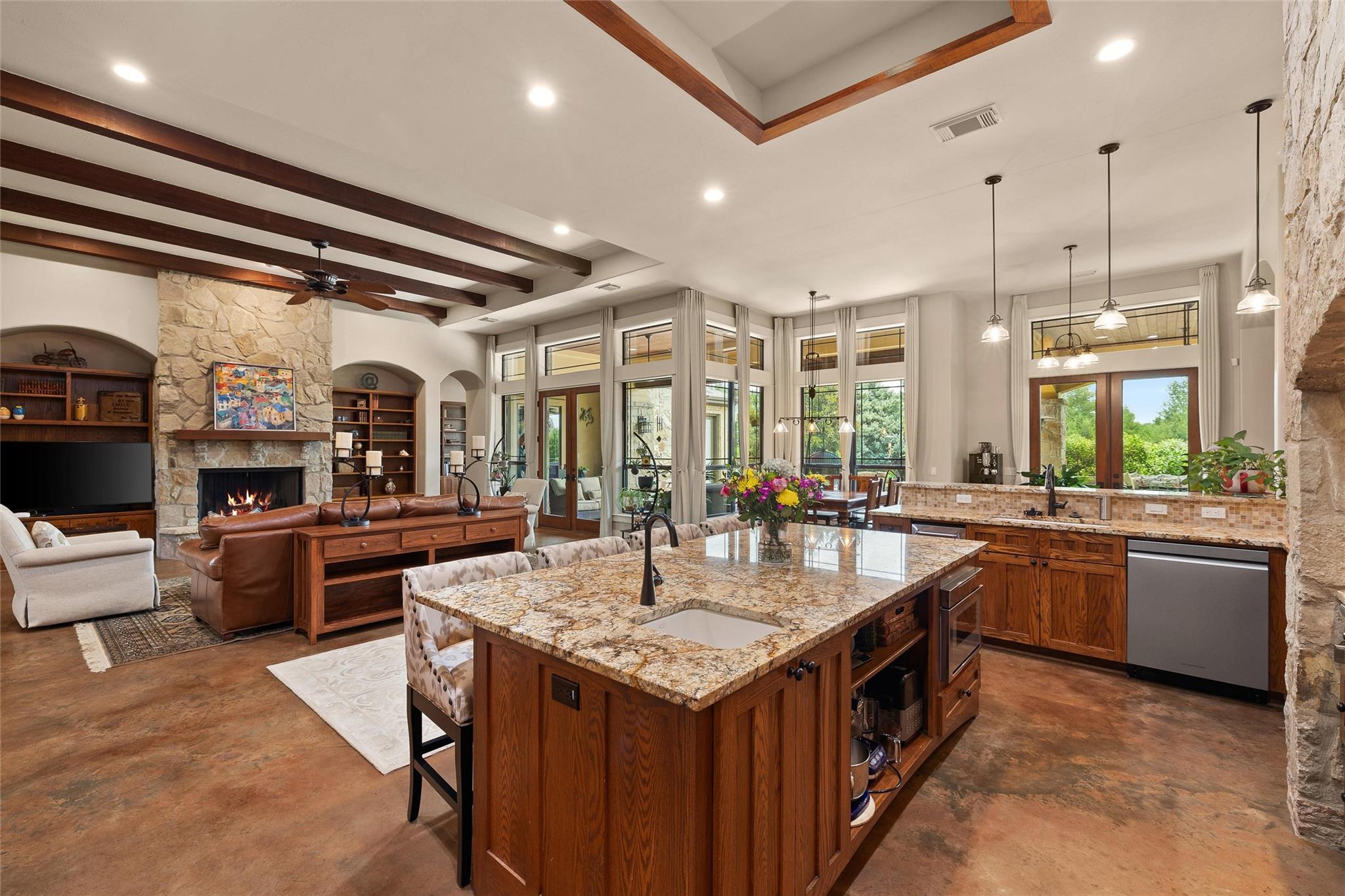 8500 Young Ln, Austin, TX 78737