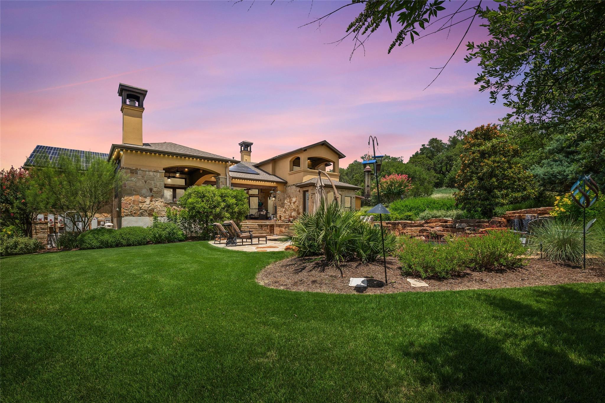 8500 Young Ln, Austin, TX 78737