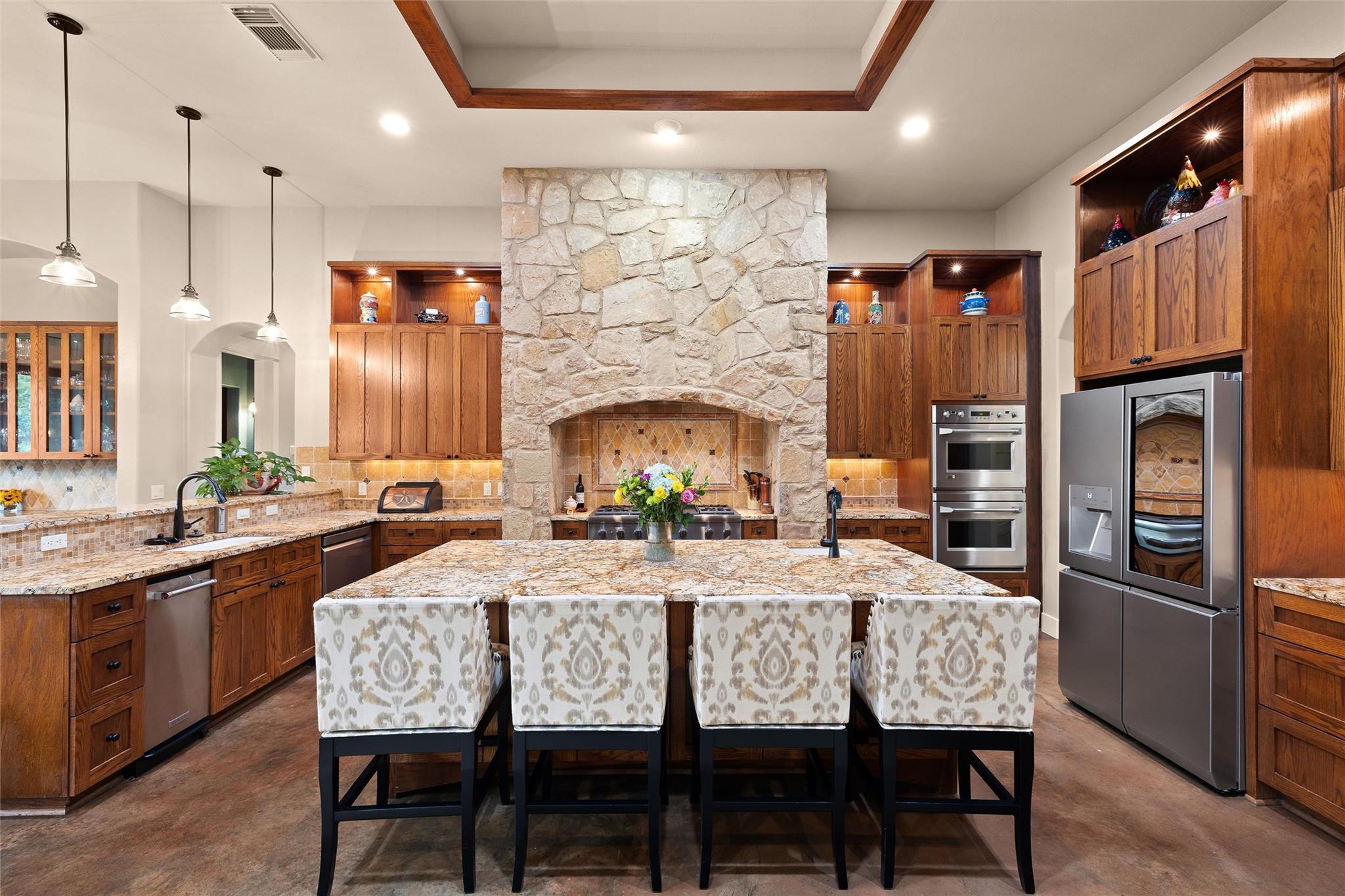8500 Young Ln, Austin, TX 78737