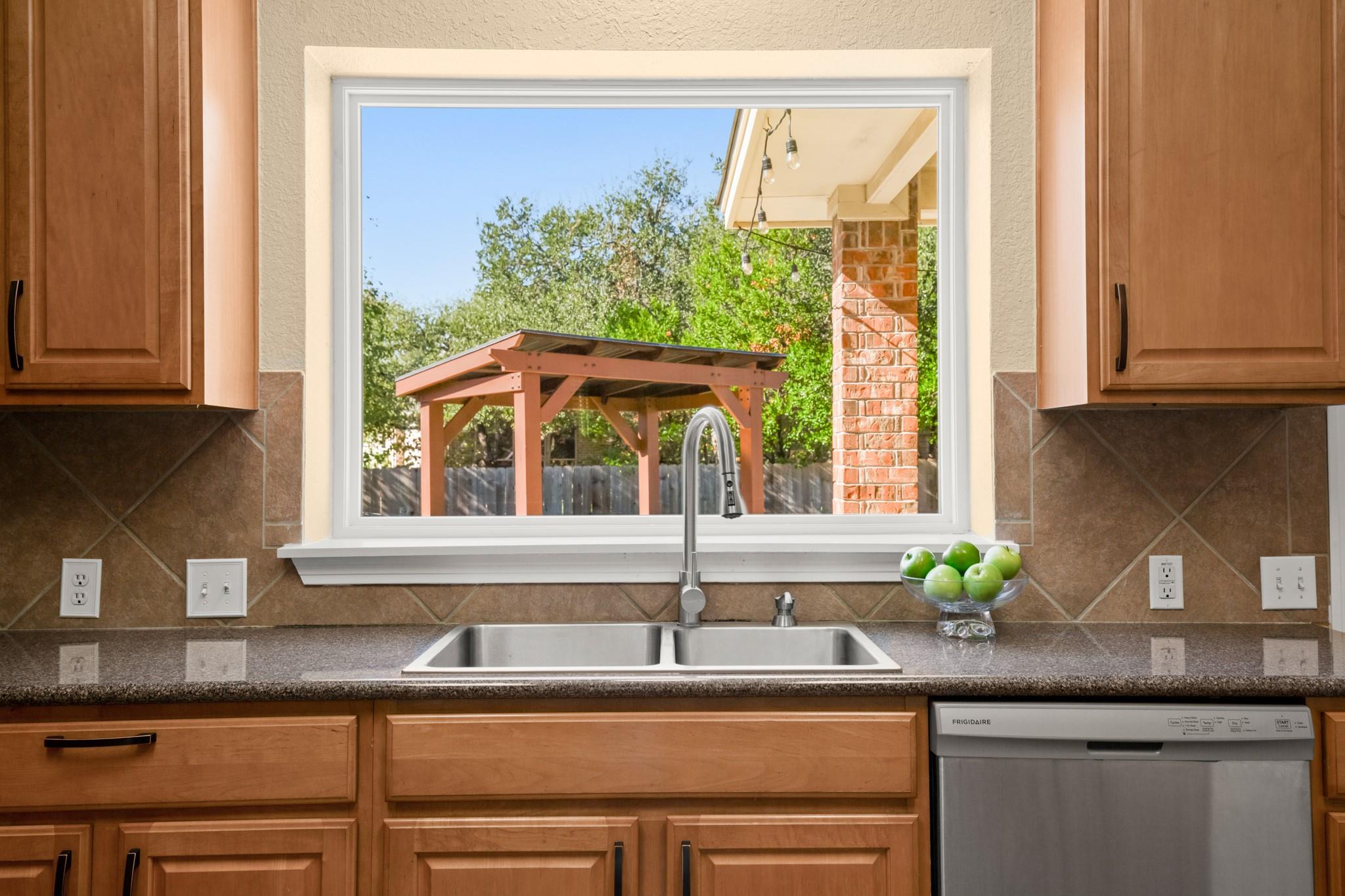 807 Lone Buck Pass, Cedar Park, TX 78613