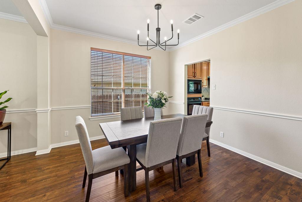 807 Lone Buck Pass, Cedar Park, TX 78613