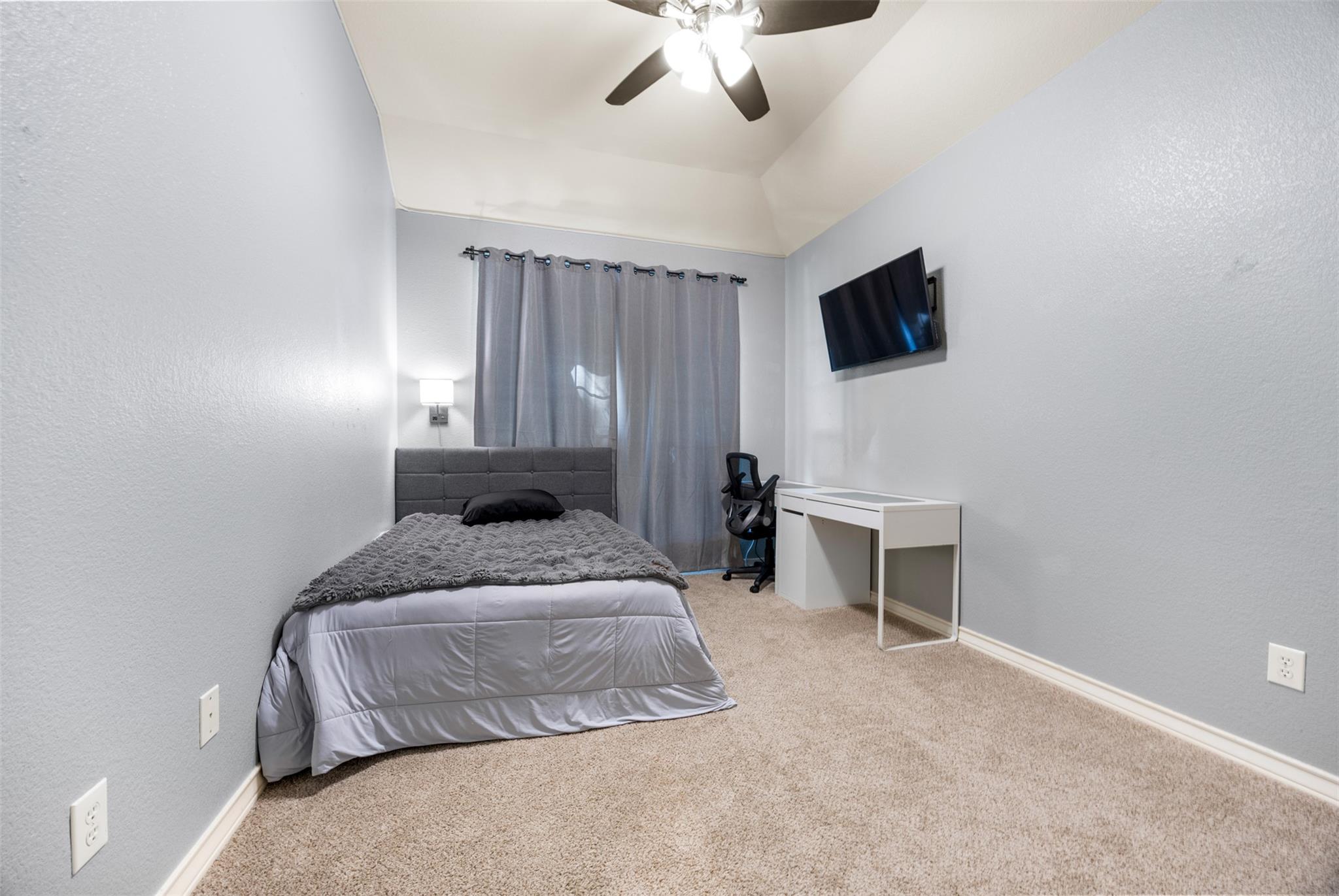 2925 Plantation Dr, Round Rock, TX 78681