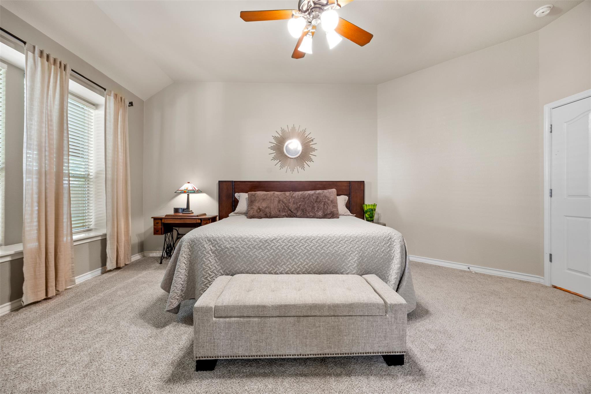 2925 Plantation Dr, Round Rock, TX 78681