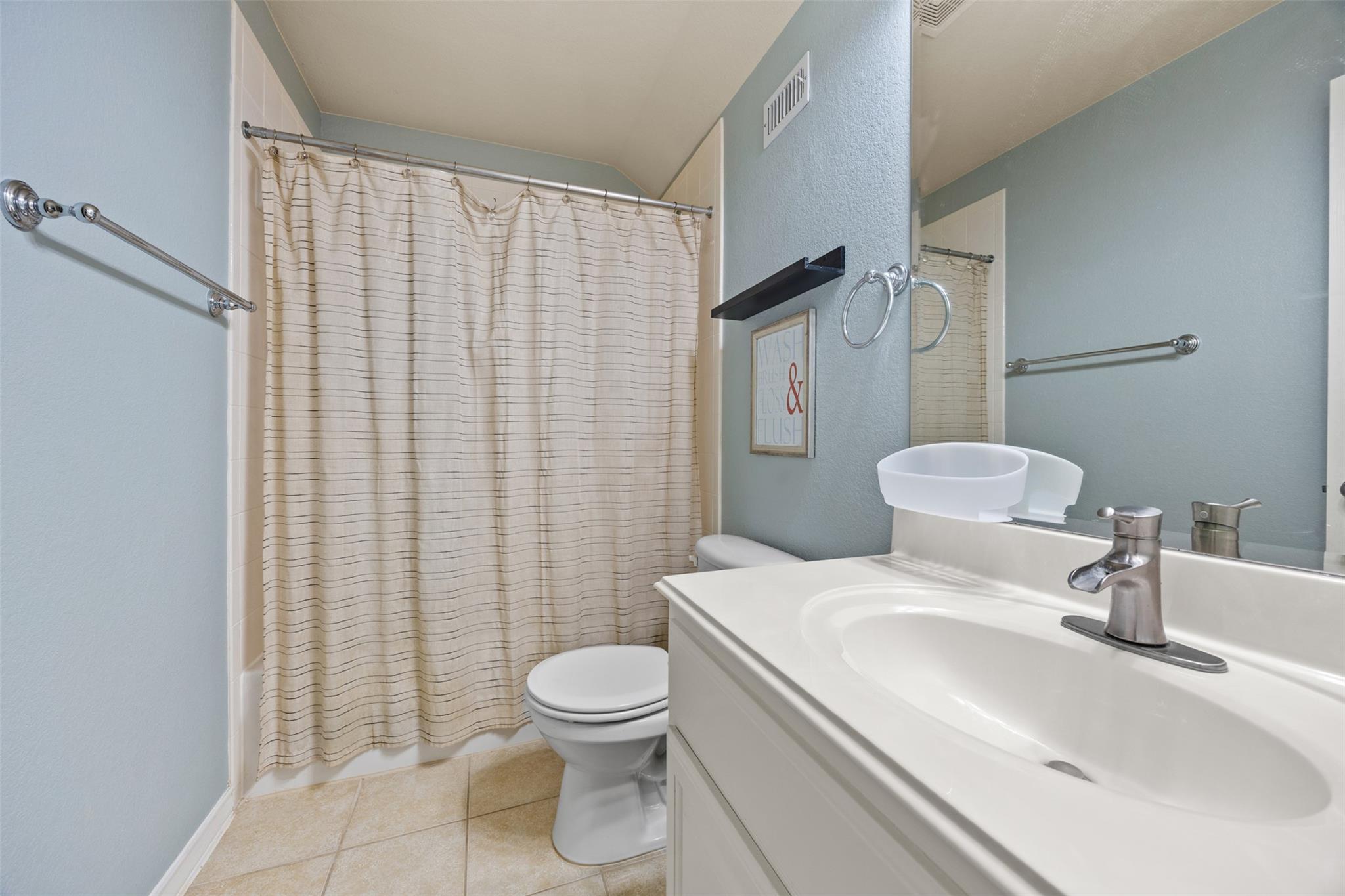 2925 Plantation Dr, Round Rock, TX 78681