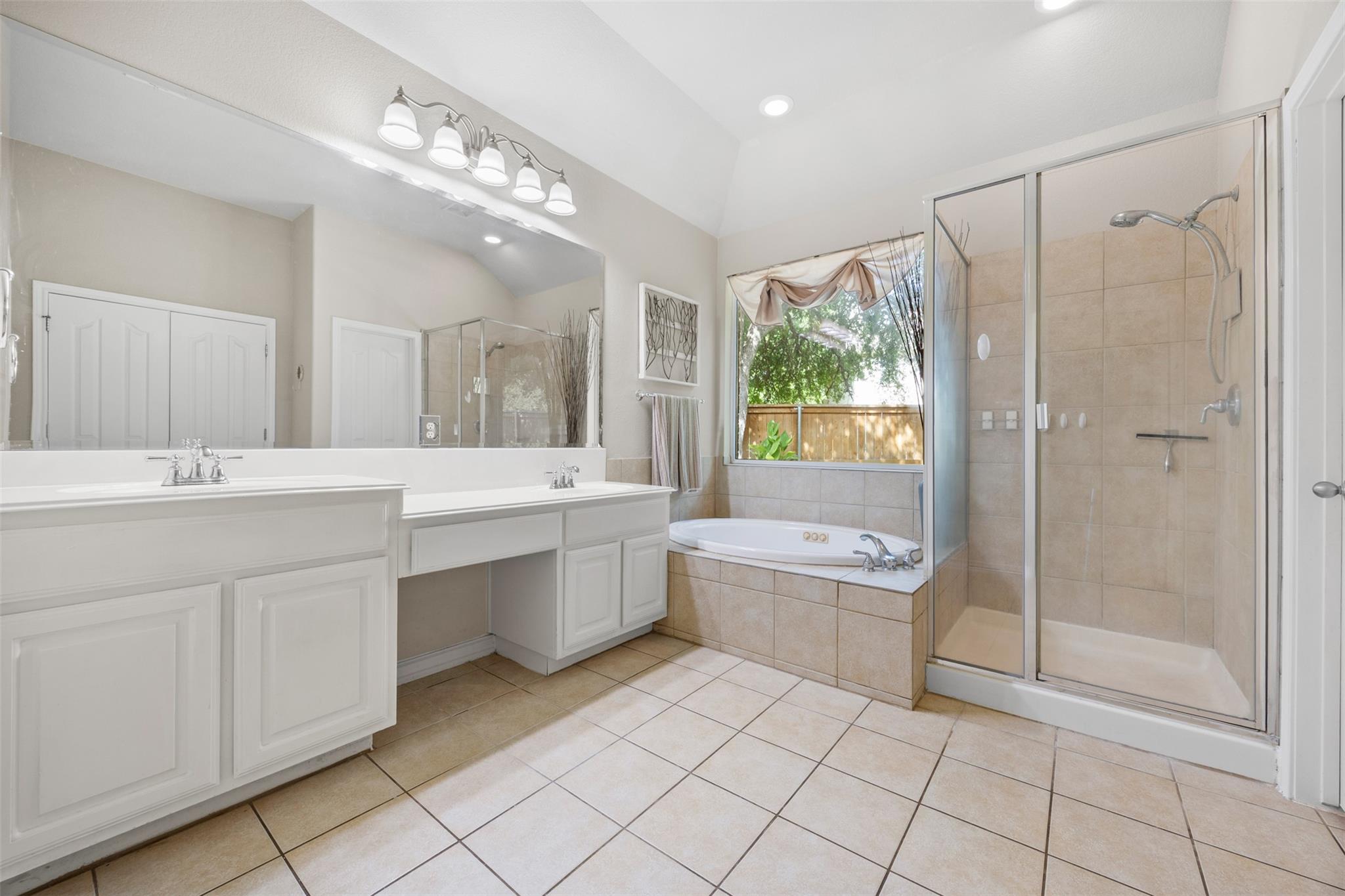 2925 Plantation Dr, Round Rock, TX 78681