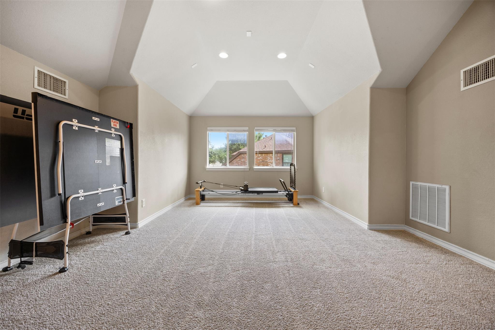 2925 Plantation Dr, Round Rock, TX 78681