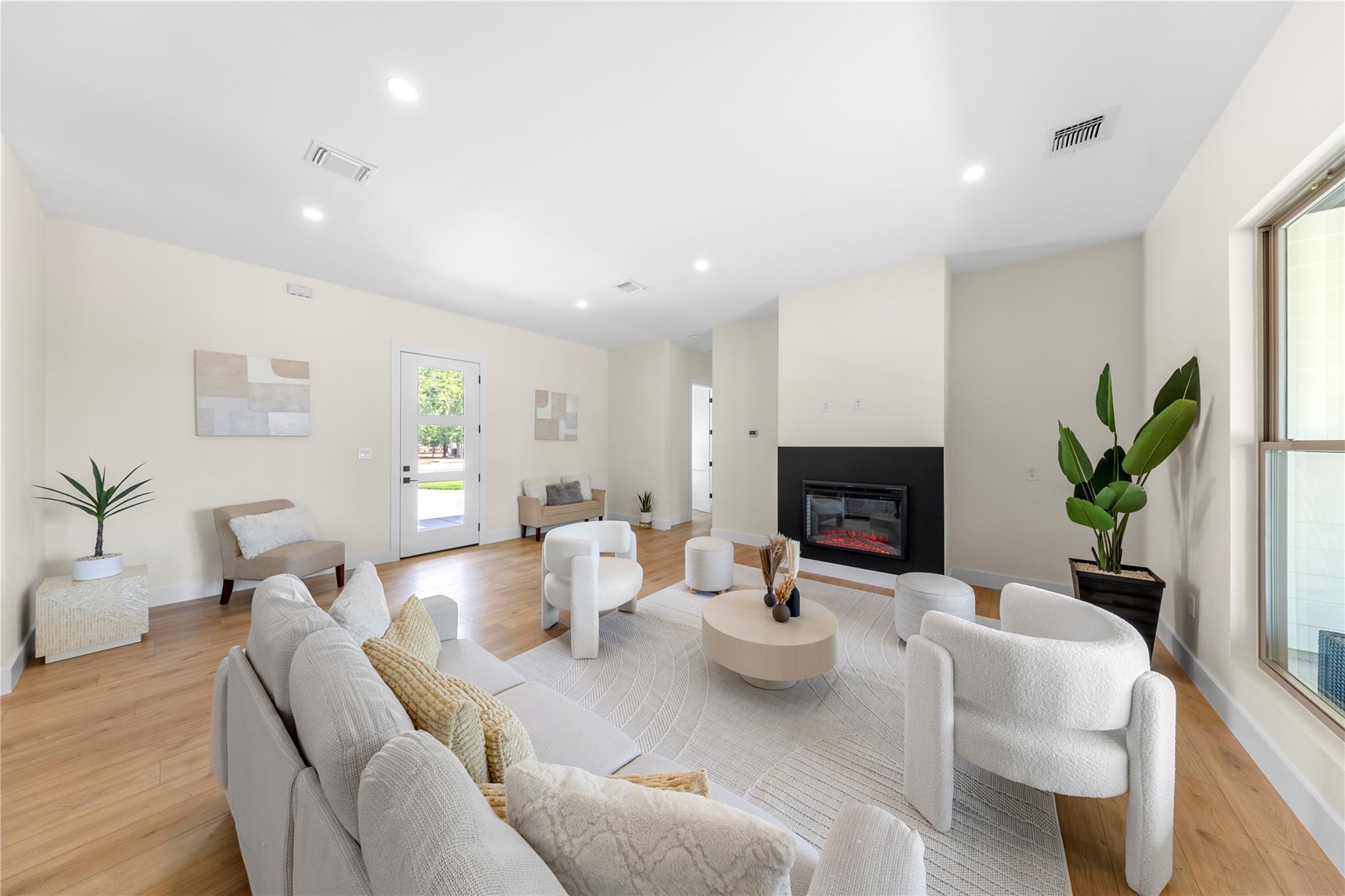 131 Koele Ct, Bastrop, TX 78602