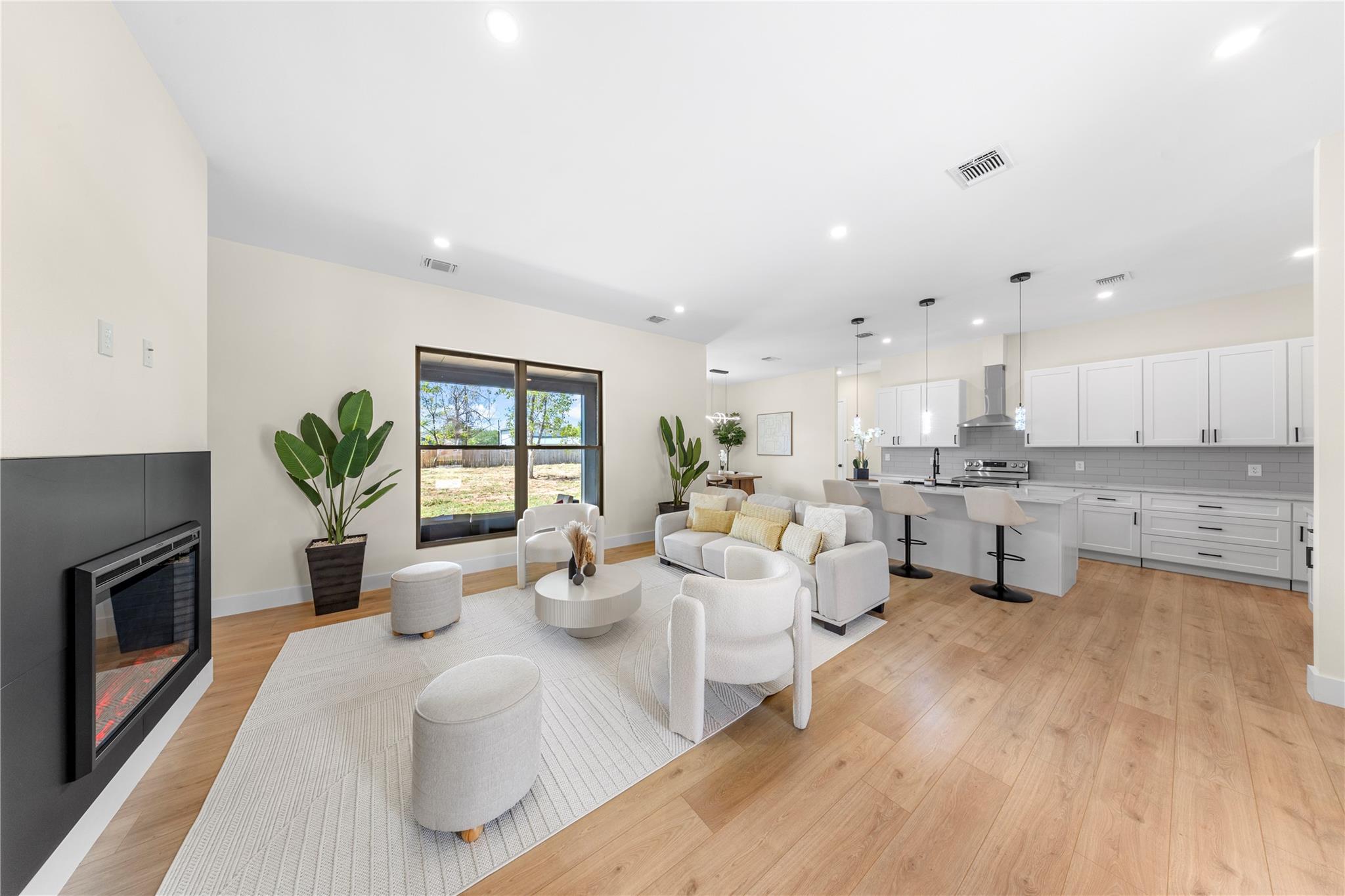 131 Koele Ct, Bastrop, TX 78602