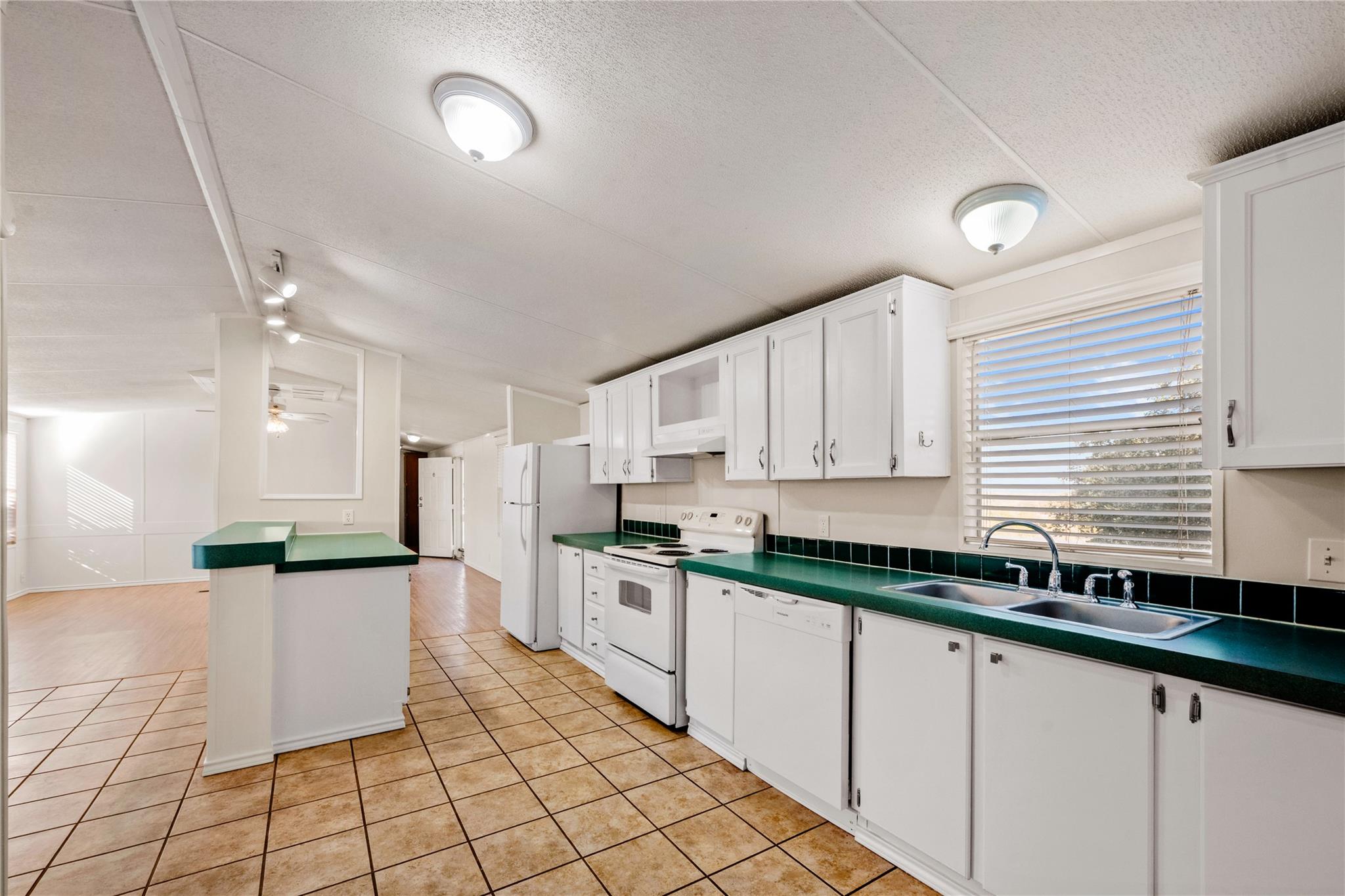 1780 Fm 1626 Rd, Buda, TX 78610