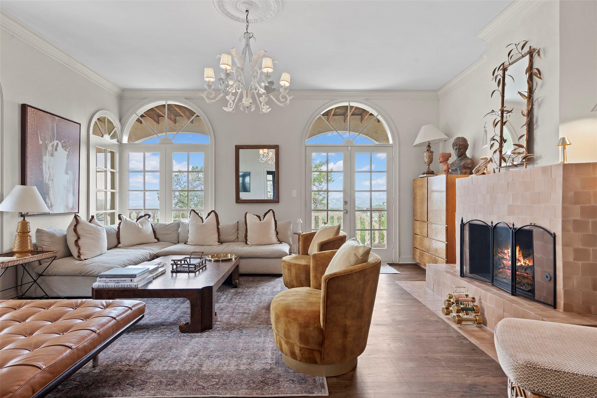 6203 Ledge Mountain Dr, Austin, TX 78731