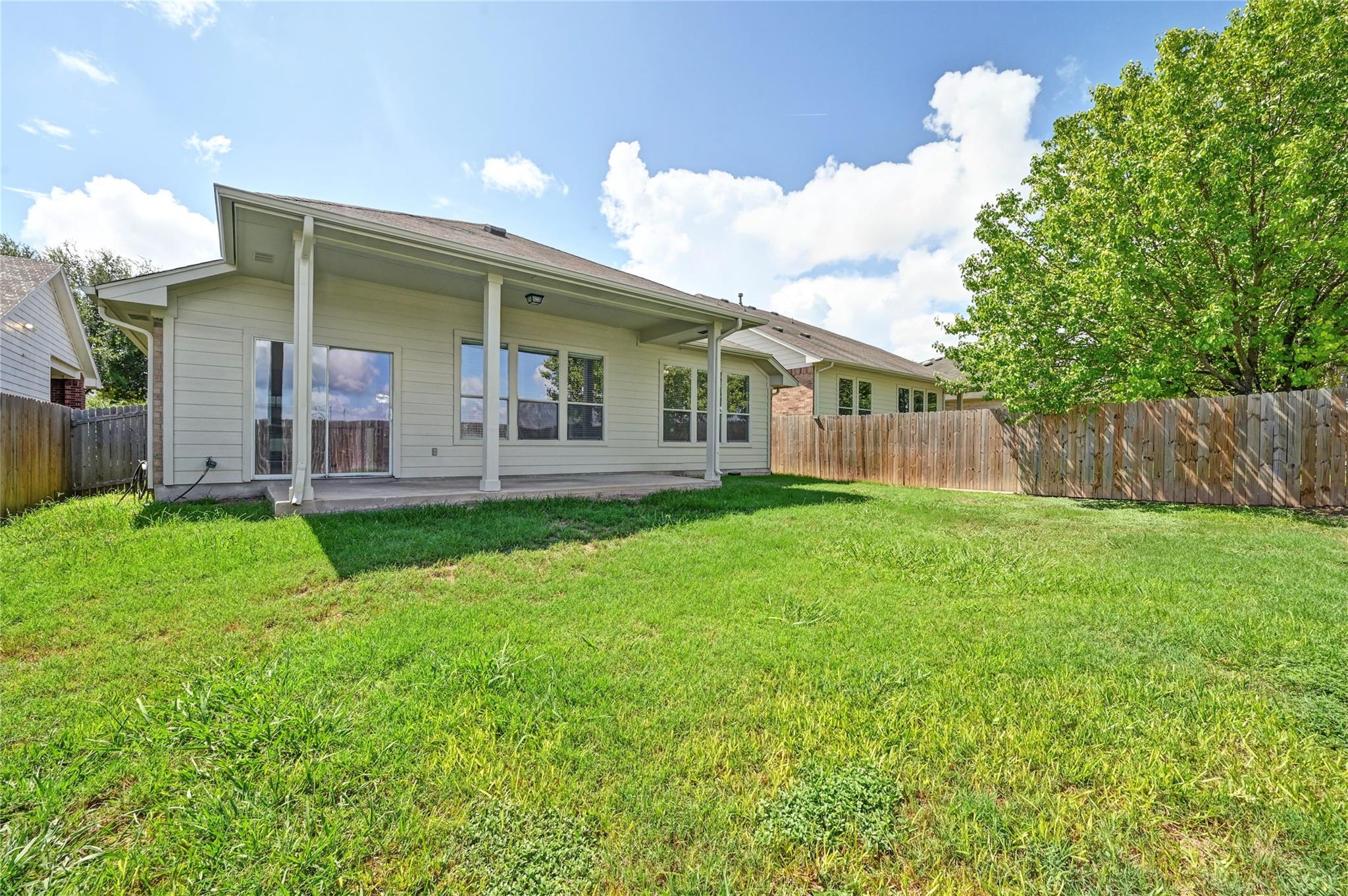 1691 Stone Rim Loop, Buda, TX 78610
