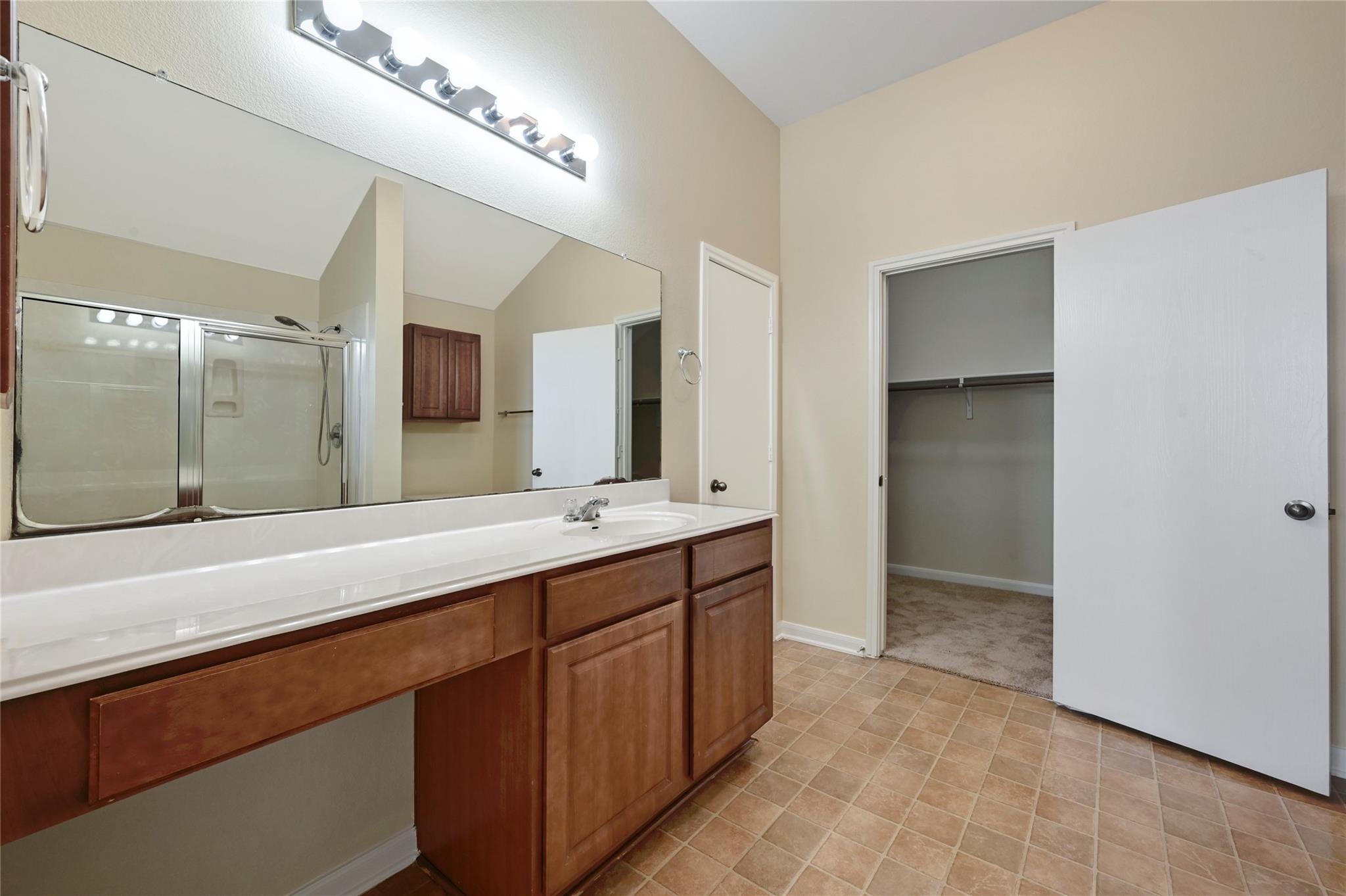 1691 Stone Rim Loop, Buda, TX 78610