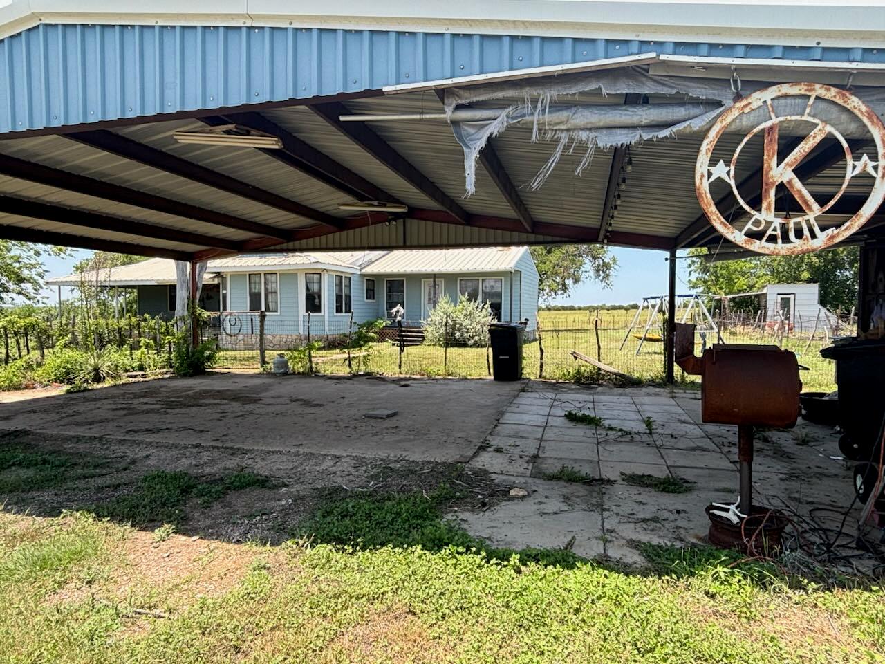 1720 County Road 276, Bertram, TX 78605