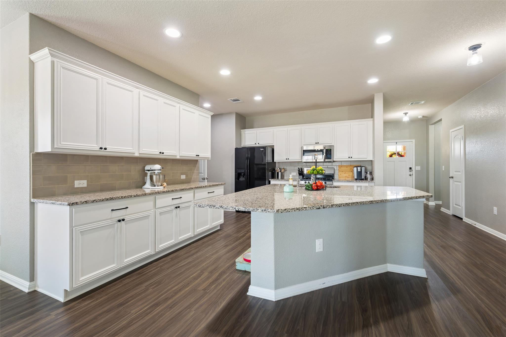 316 Shiner Ln, Georgetown, TX 78626