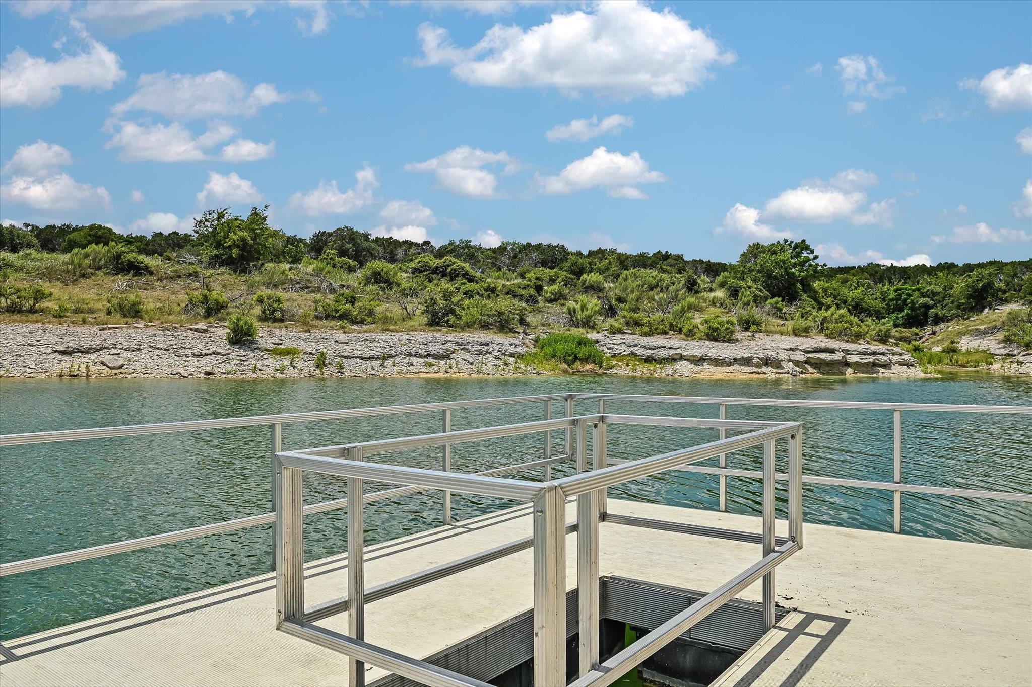 524 Highland Spring Ln, Georgetown, TX 78633