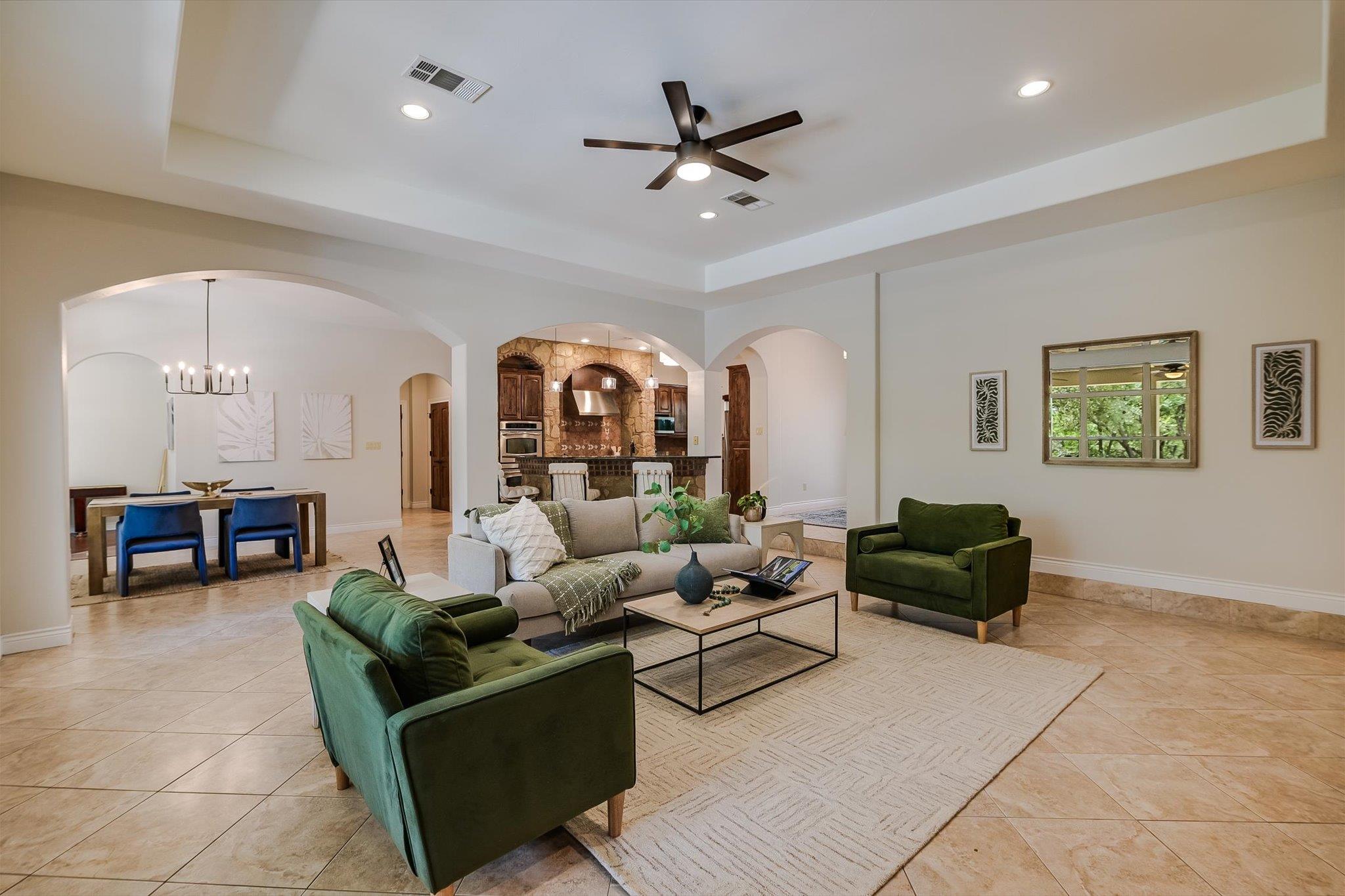 524 Highland Spring Ln, Georgetown, TX 78633