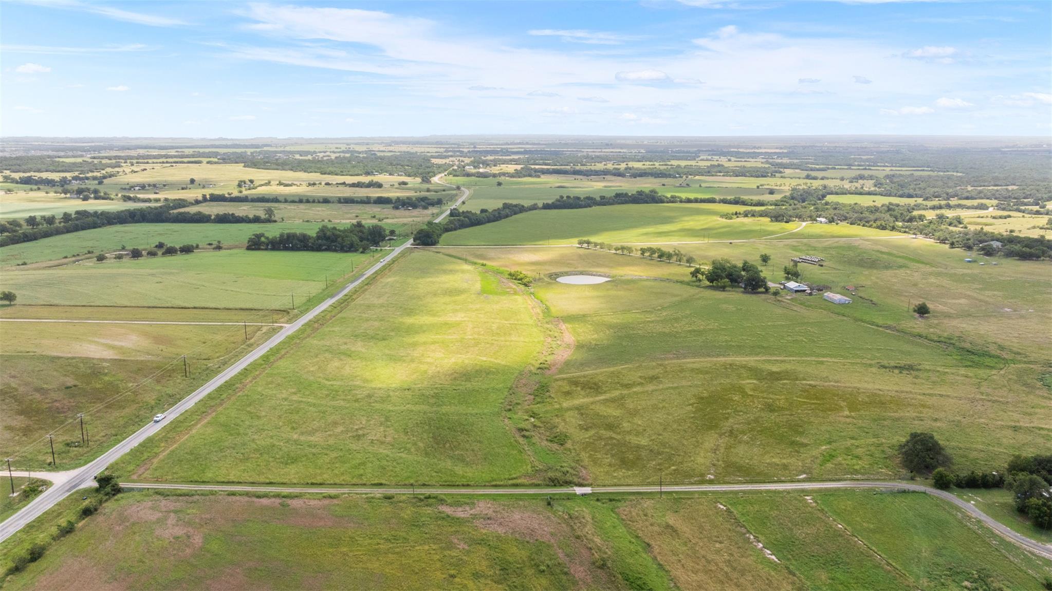 100 Rundberg Dr, Jarrell, TX 76537