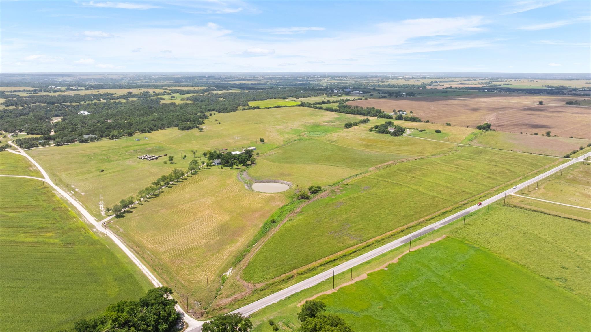 100 Rundberg Dr, Jarrell, TX 76537