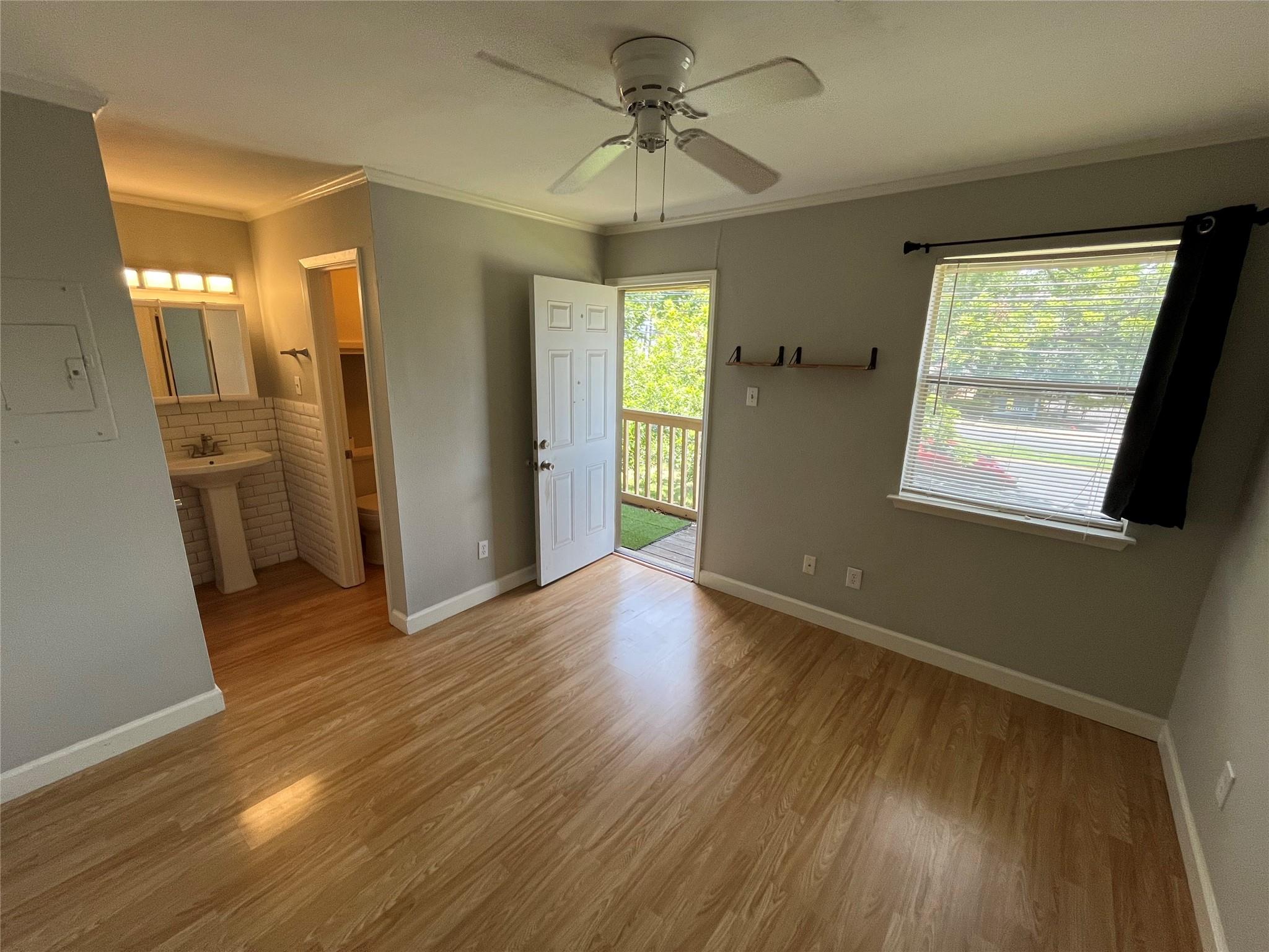 5608 Cougar Dr # 219, Austin, TX 78745