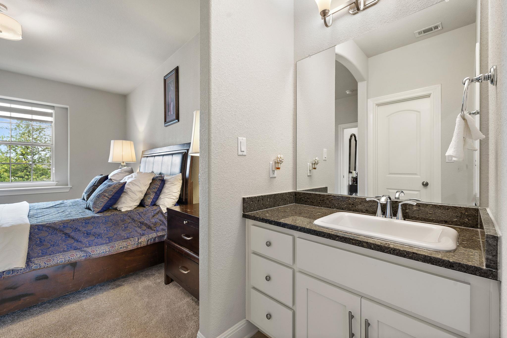 1304 Positano Pass, Leander, TX 78641