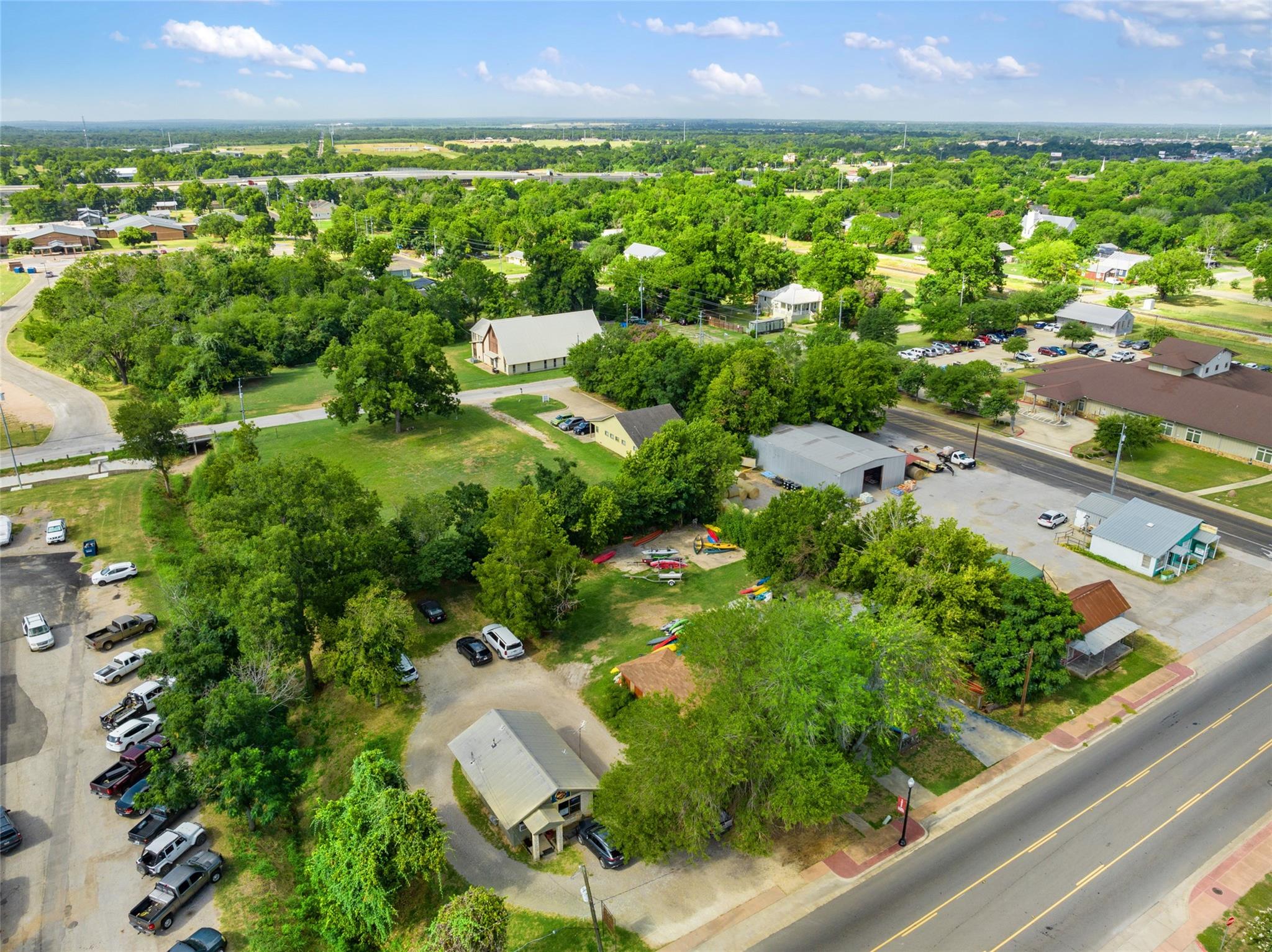 1409 Chestnut St, Bastrop, TX 78602