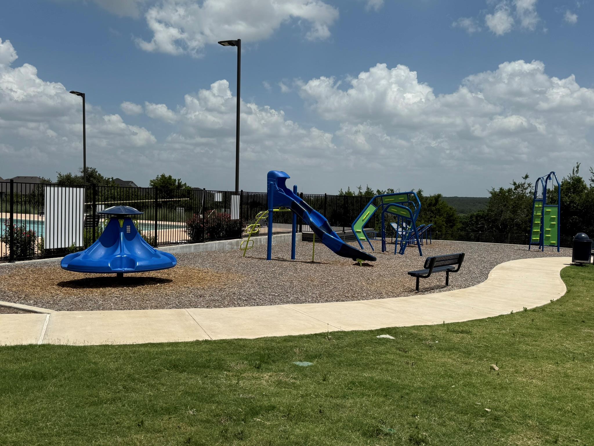 621 PINNACLE VIEW Dr, Georgetown, TX 78628