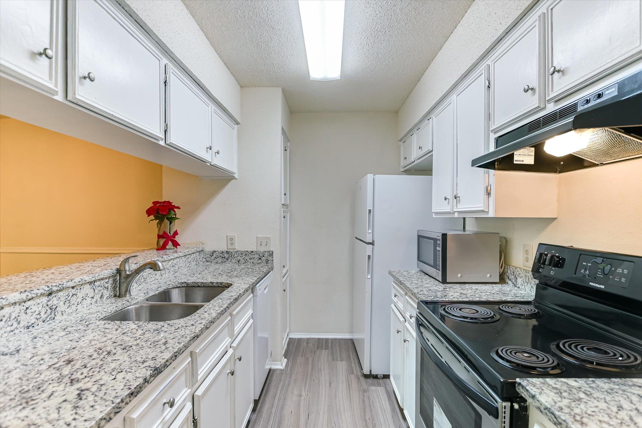 10616 Mellow Mdws # 18B, Austin, TX 78750