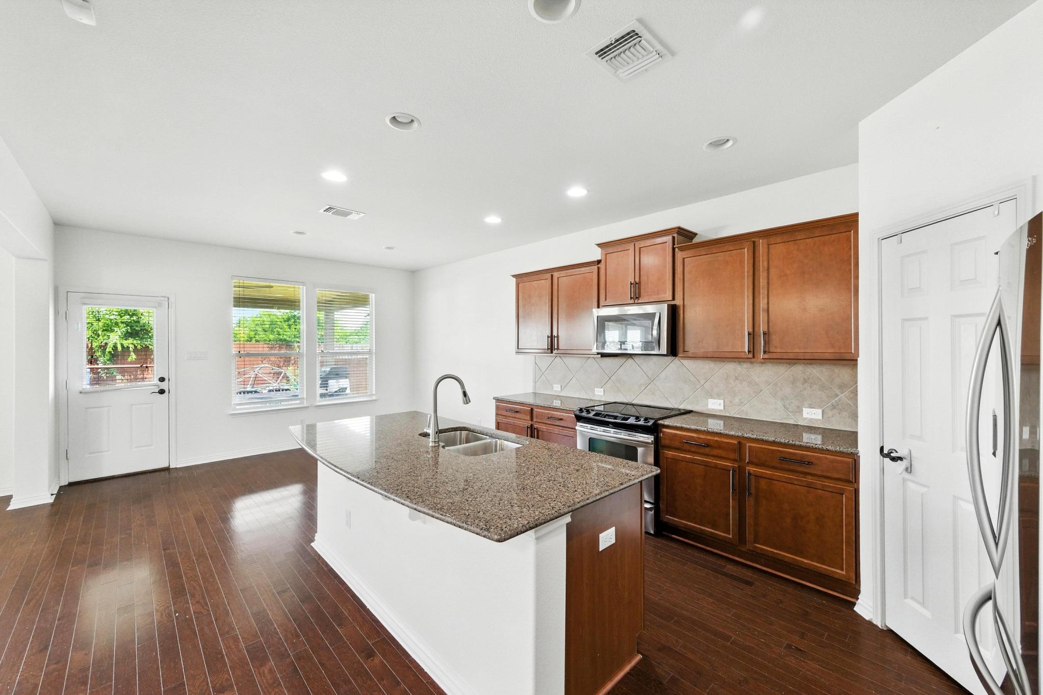 16300 Travesia Way, Austin, TX 78728