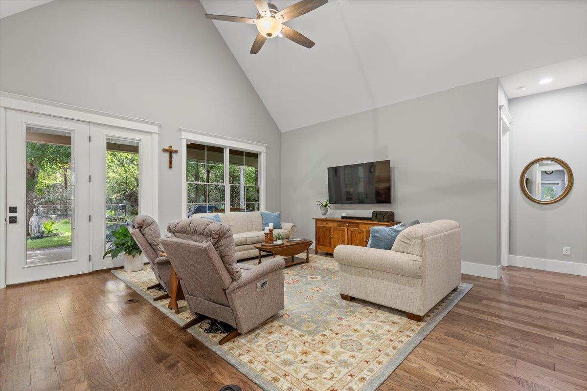 1307 FM 969, Bastrop, TX 78602