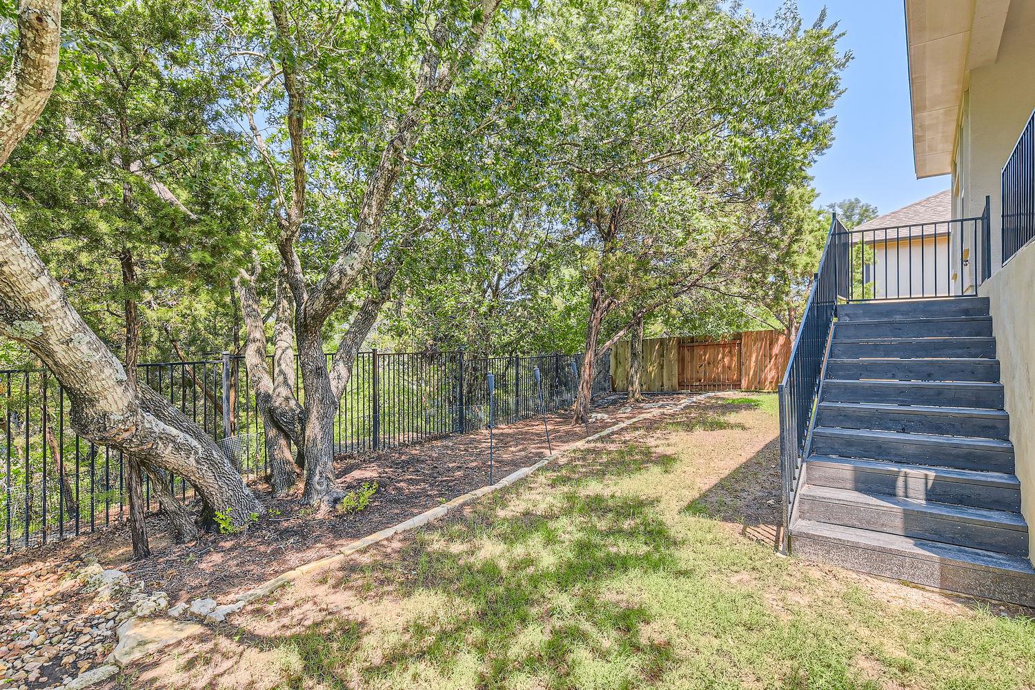 5013 Inks Clearing Ln, Austin, TX 78738