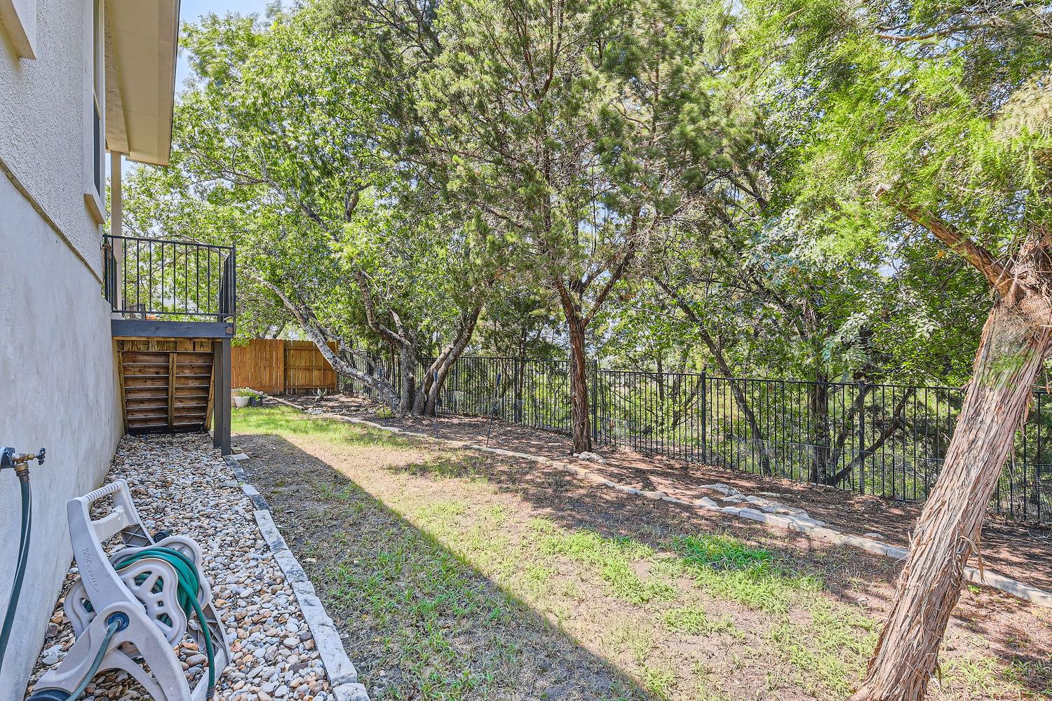 5013 Inks Clearing Ln, Austin, TX 78738