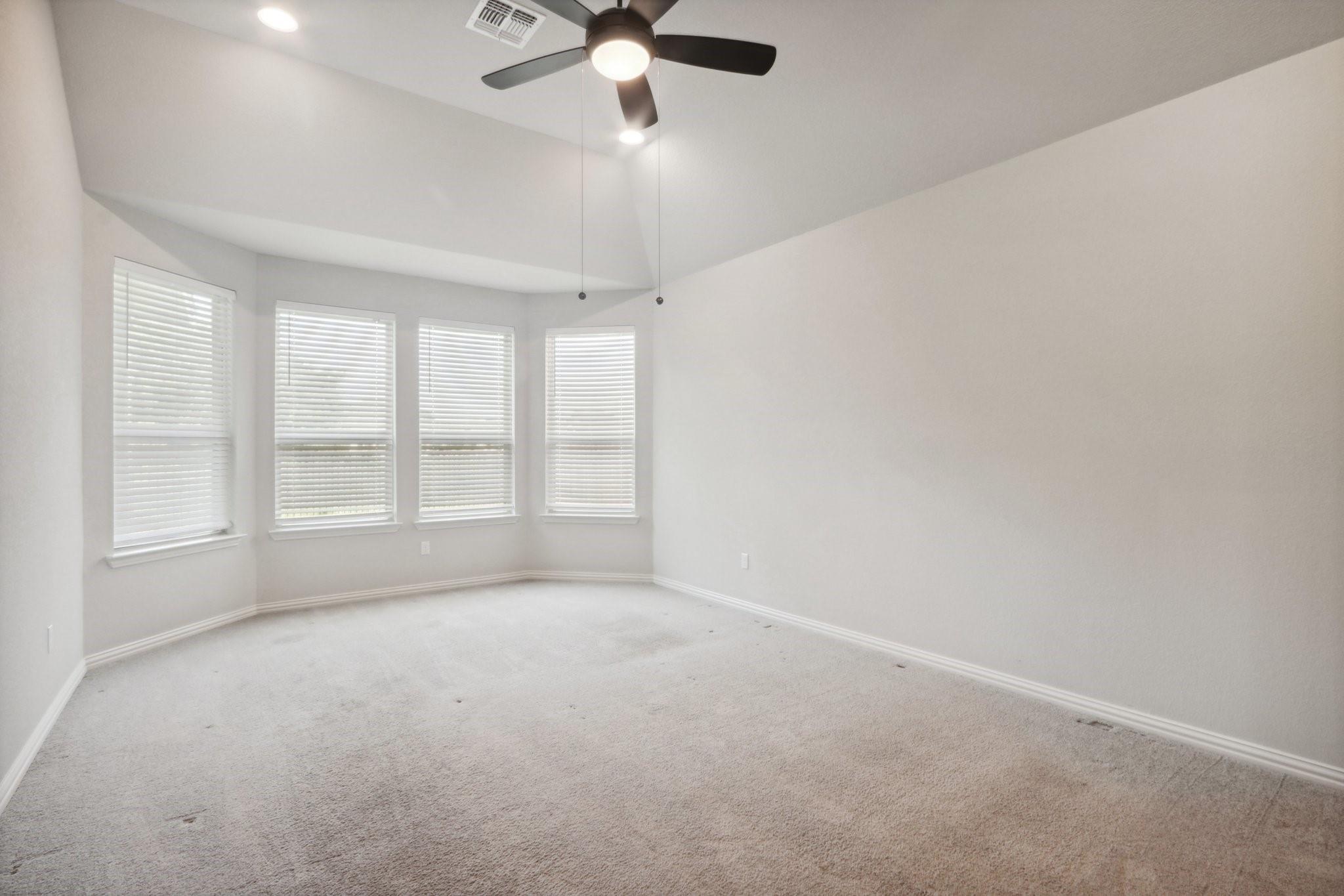 12804 Mission River Dr, Manchaca, TX 78652