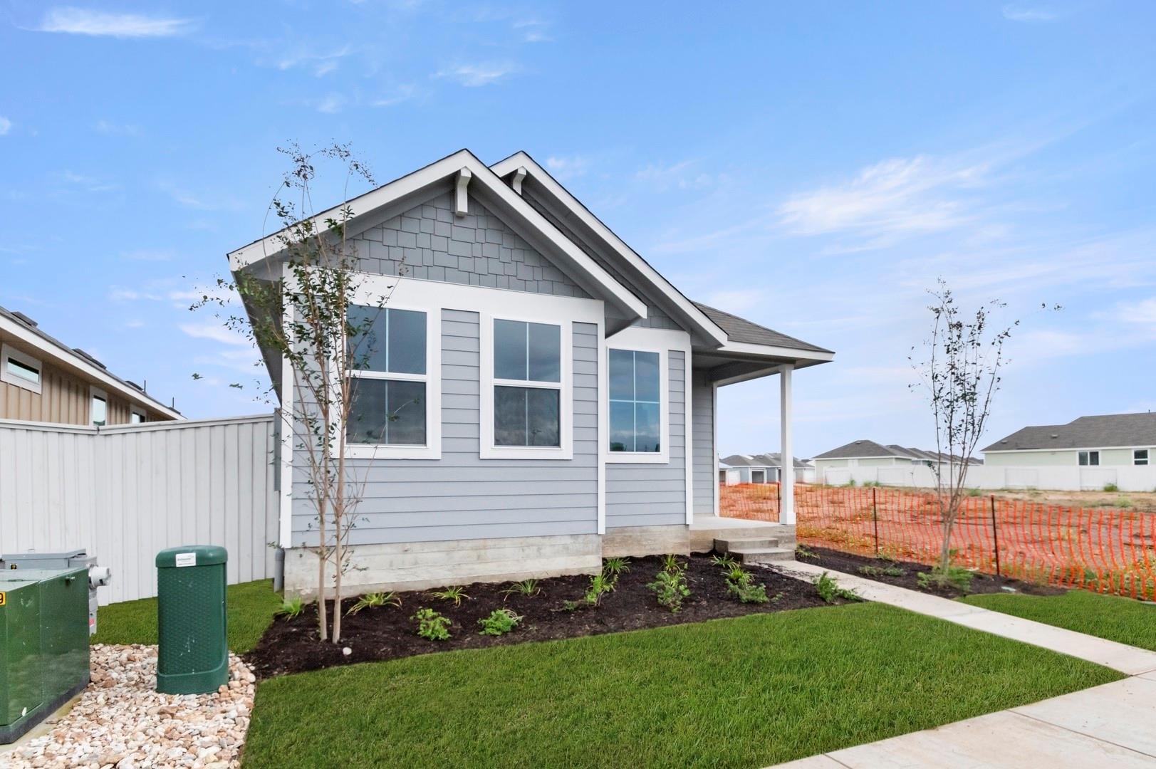 2971 Winding Creek Rd, Kyle, TX 78640