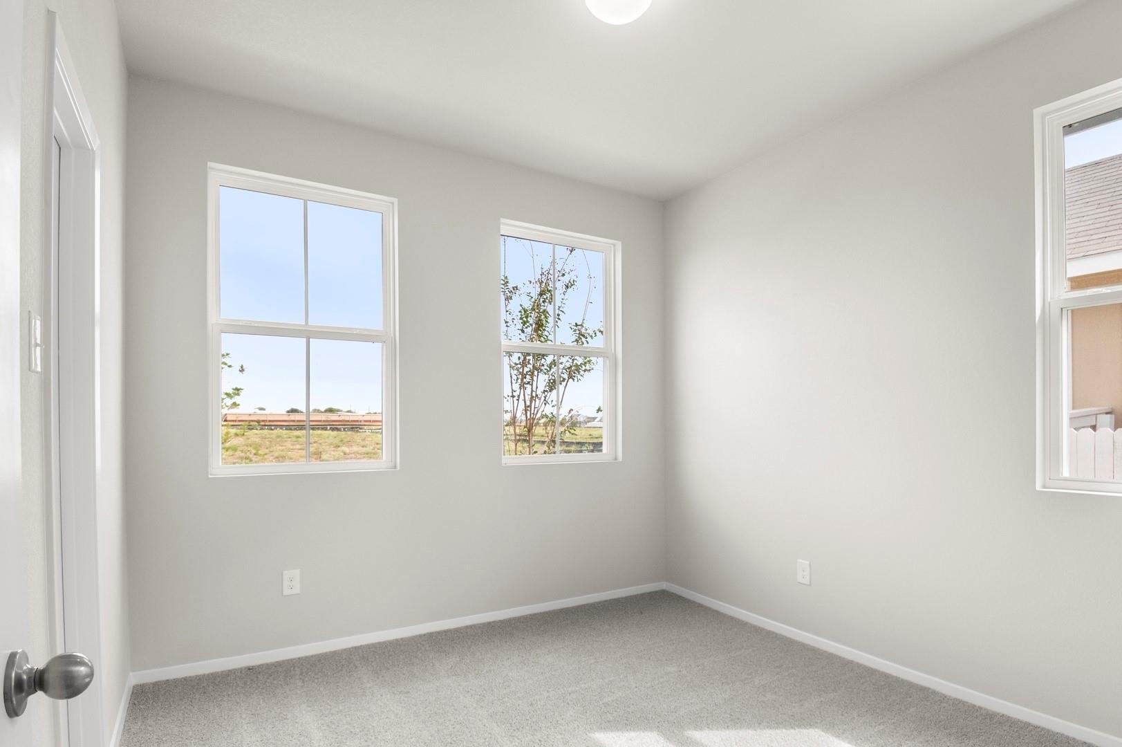 2971 Winding Creek Rd, Kyle, TX 78640