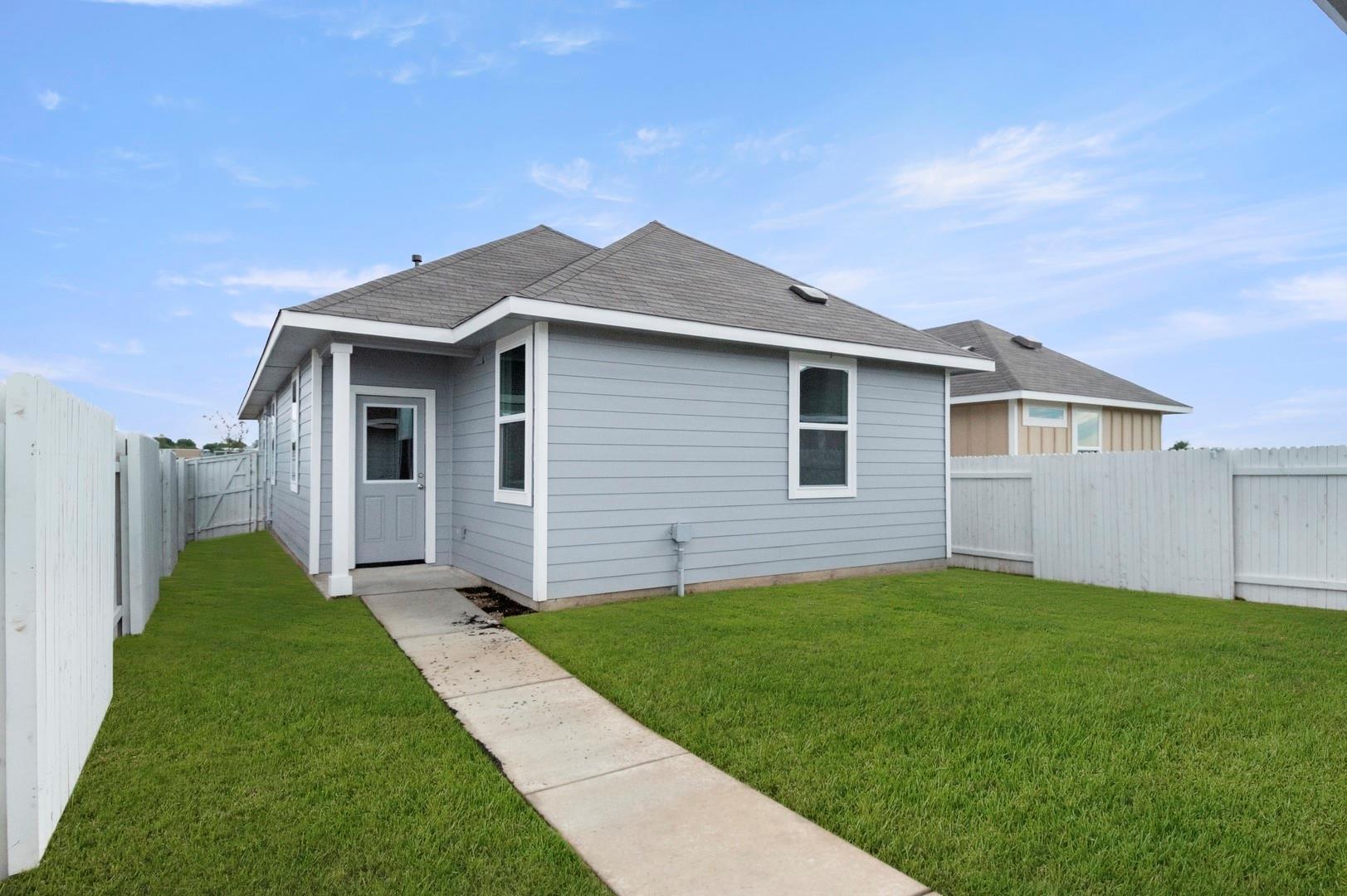 2971 Winding Creek Rd, Kyle, TX 78640