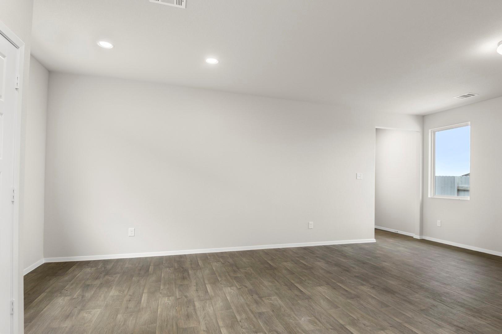 2971 Winding Creek Rd, Kyle, TX 78640