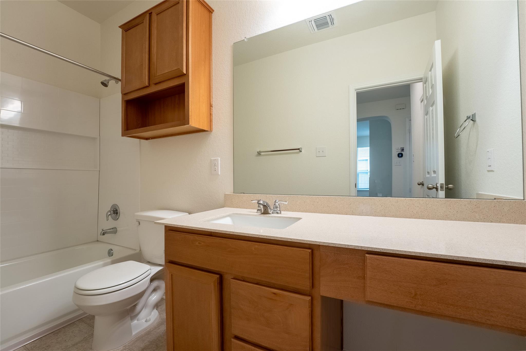 424 Lt Rusty Dr, Jarrell, TX 76537