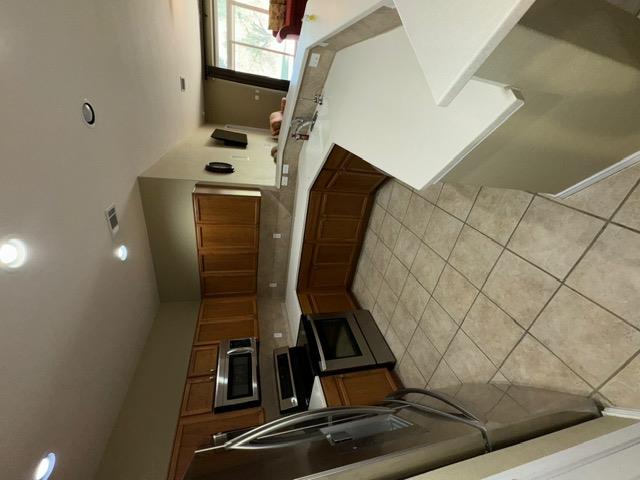 204 SUMMER Rd, Georgetown, TX 78633