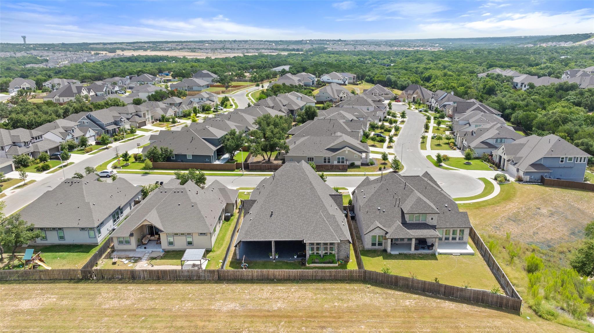 912 Rabbit Brush Rd, Leander, TX 78641