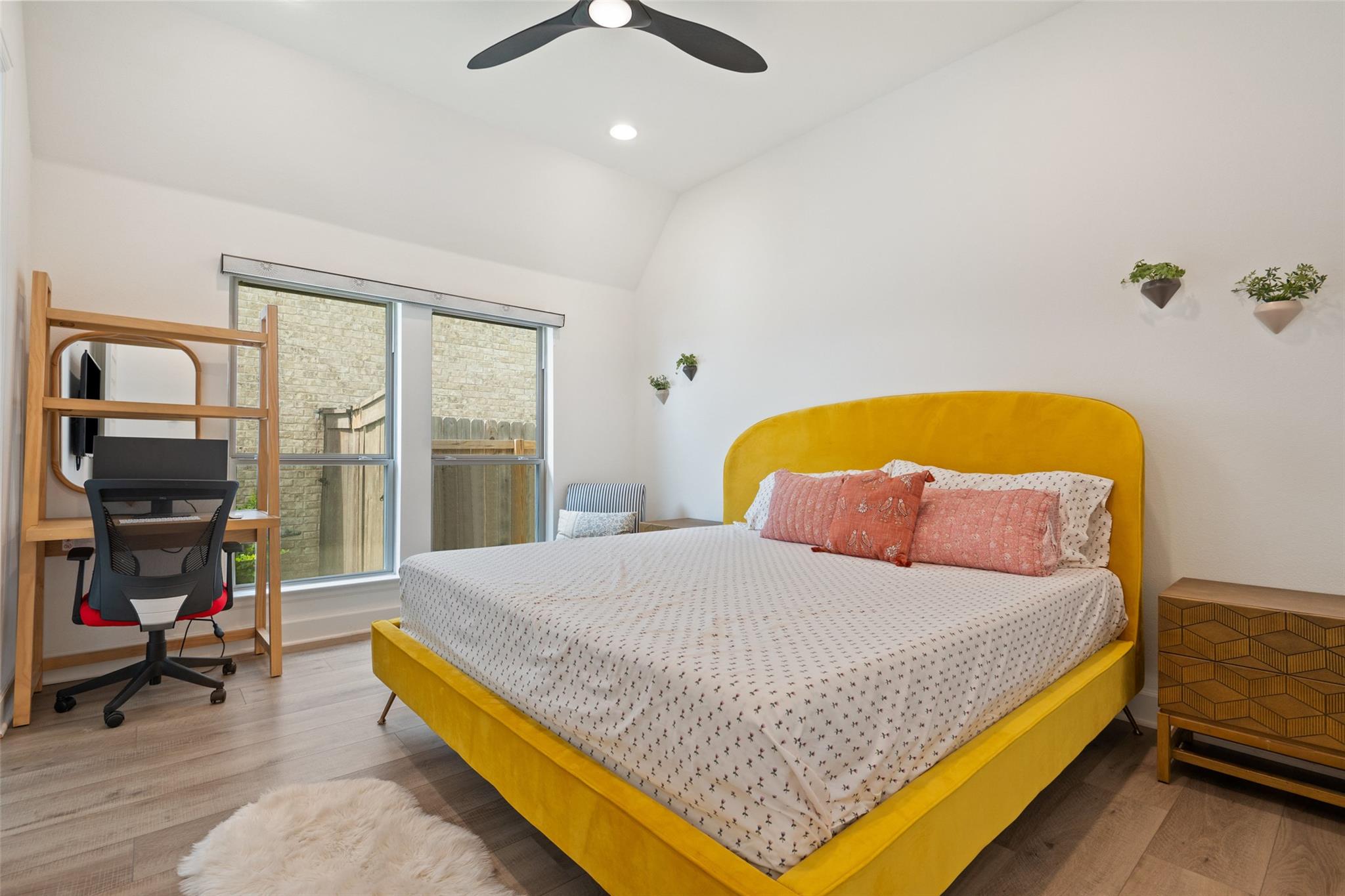 912 Rabbit Brush Rd, Leander, TX 78641